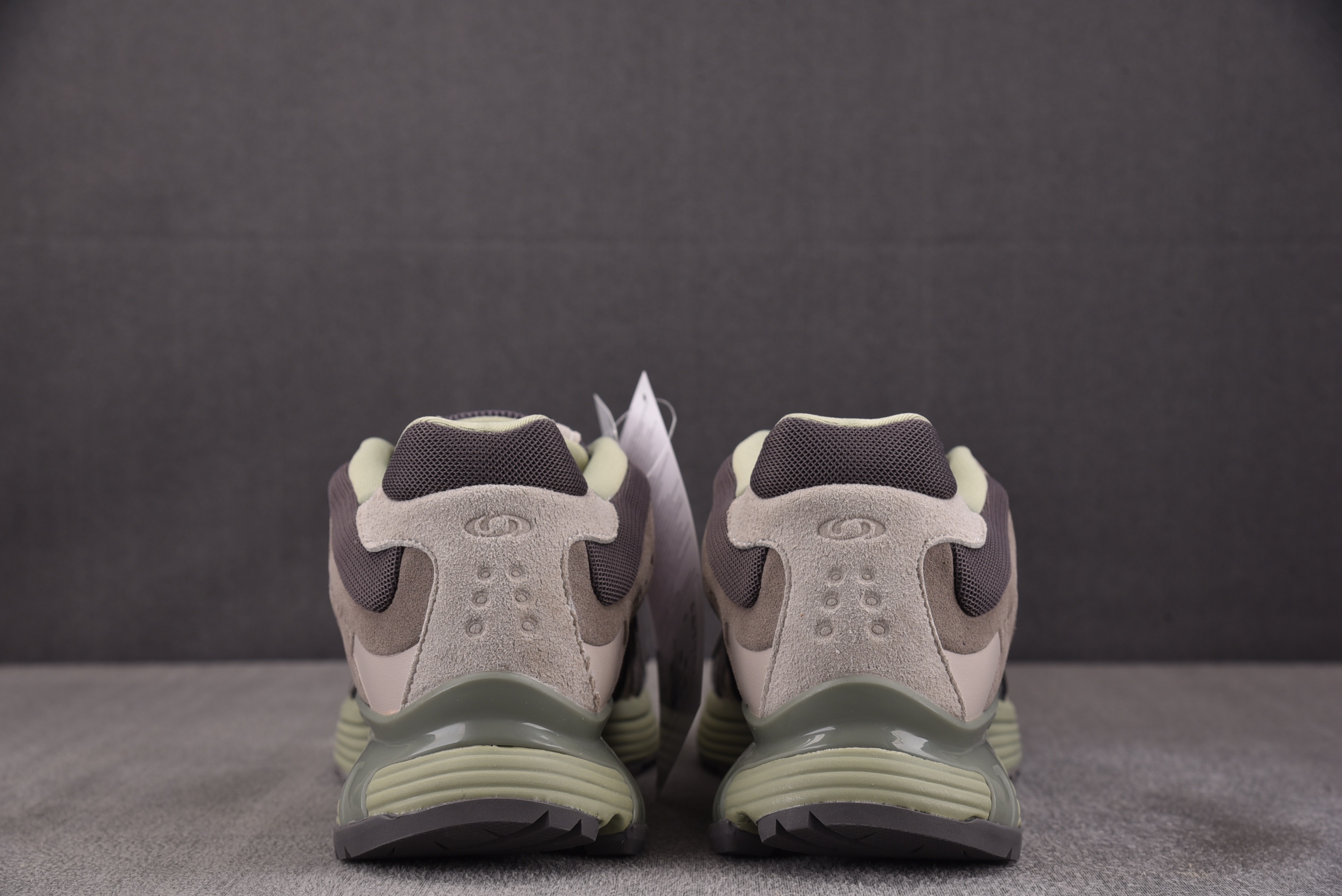 SALOMON XT-Whisper Suede Athr 灰棕  #YZ020 36-46