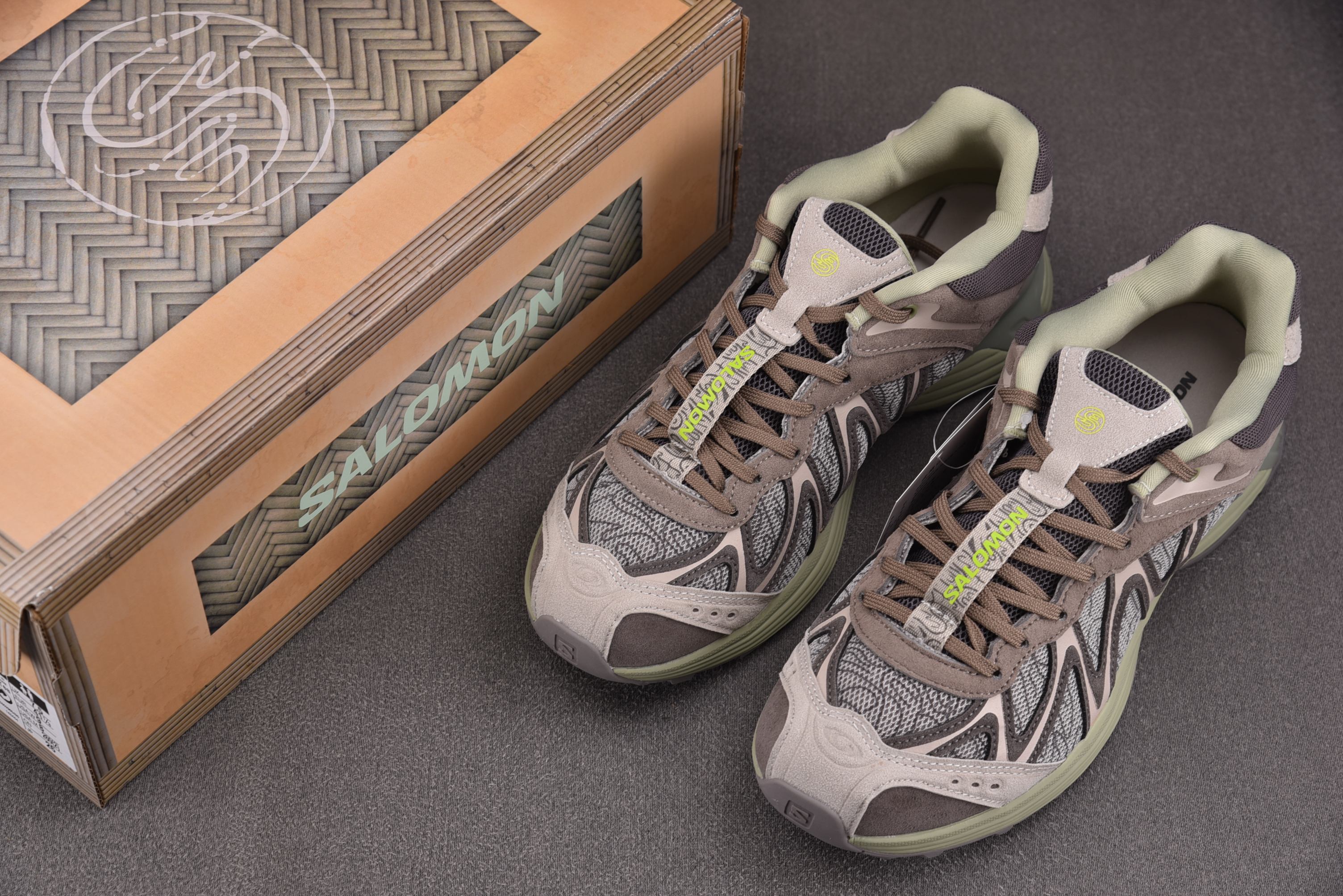 SALOMON XT-Whisper Suede Athr 灰棕  #YZ020 36-46