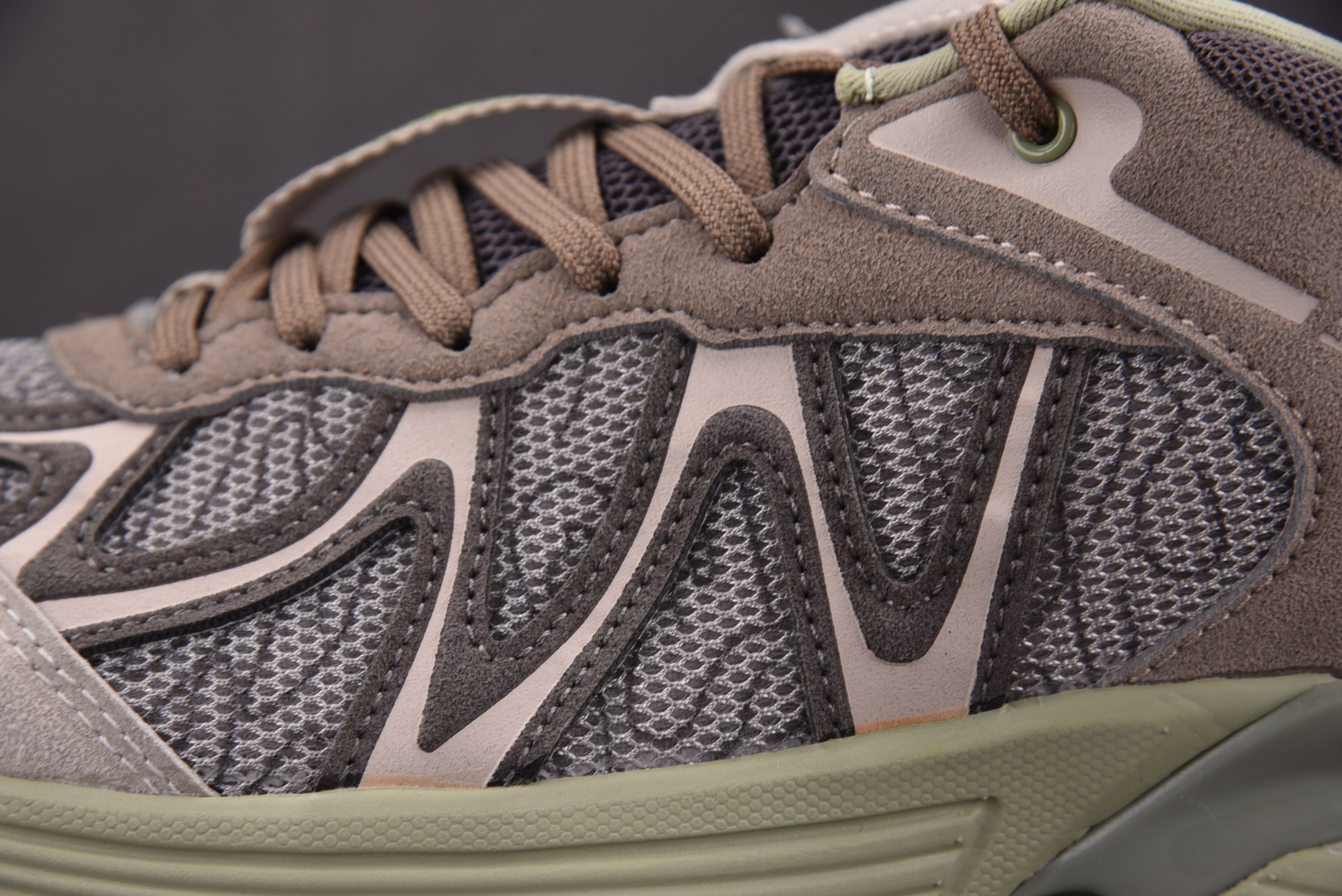 SALOMON XT-Whisper Suede Athr 灰棕  #YZ020 36-46