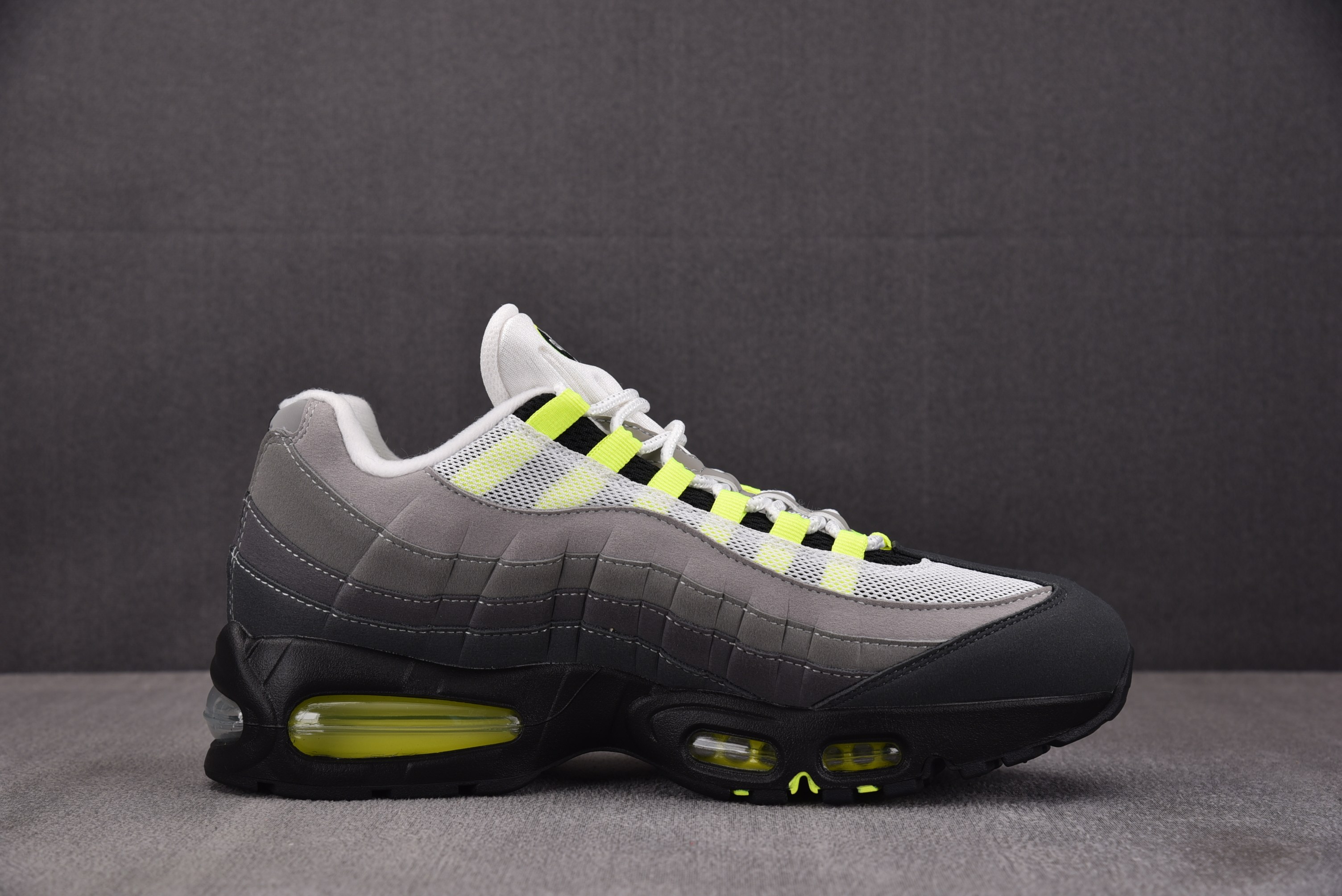 NK Air Max 95 OG Big Bubble Neon 绿灰 HM4740-001 #YZ002-12 40-