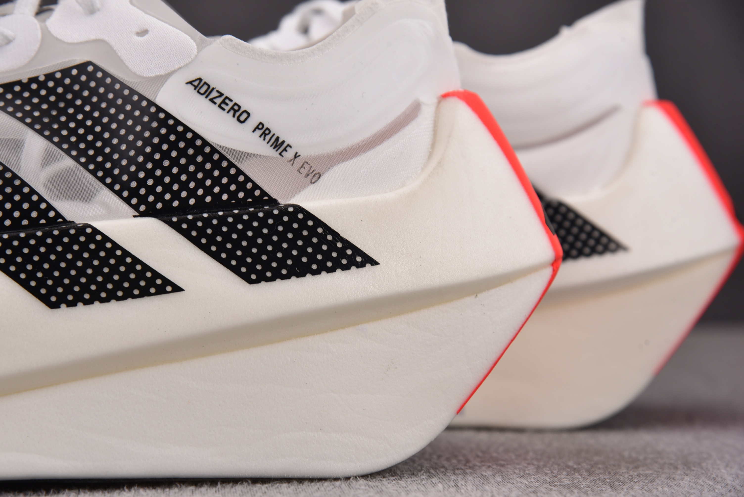 AD Adizero Evo X White Black Lucid Red 黑白红 KH7677 #YZ039 39-