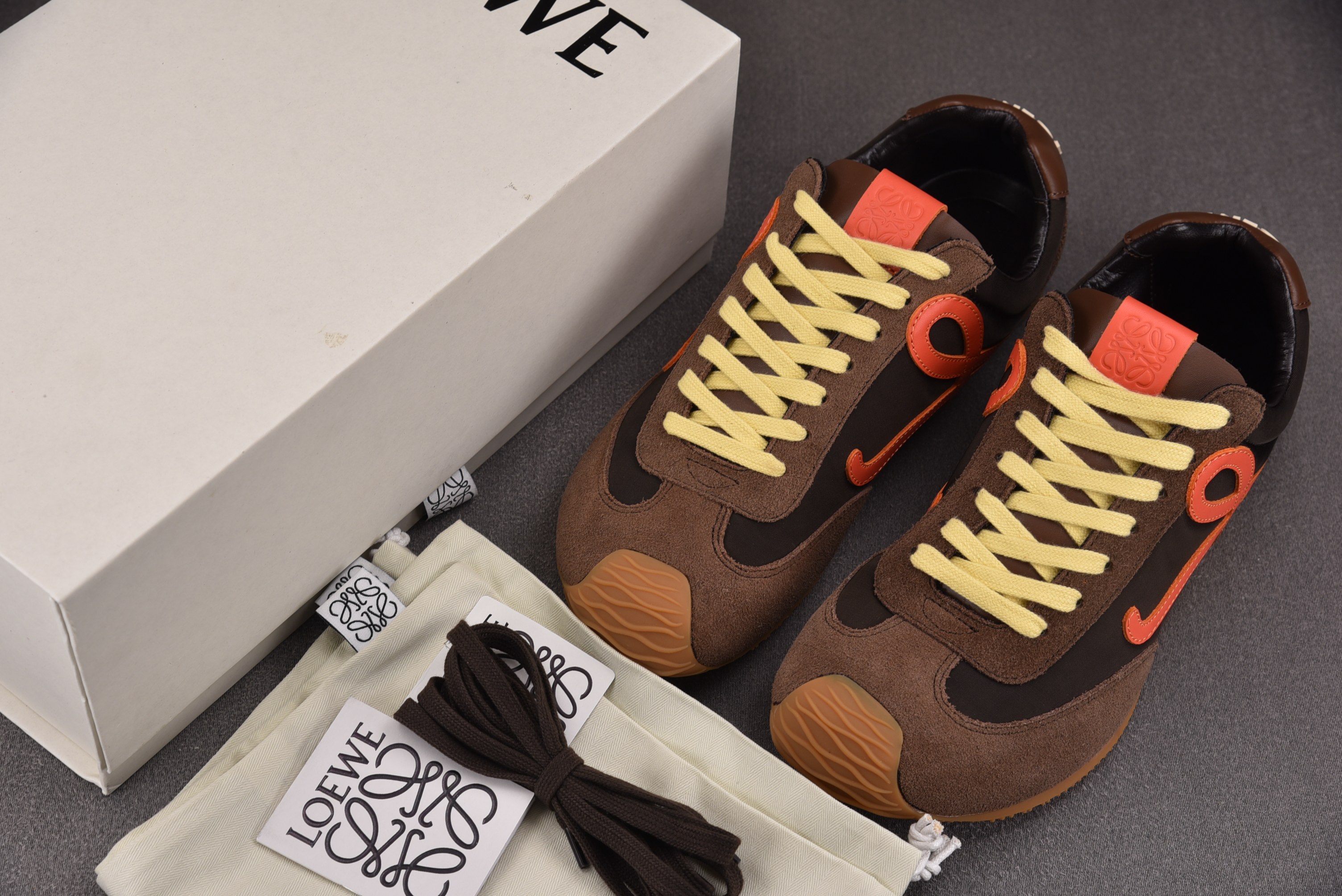 LOEWE Ballet Runner 2.0 黑棕红  #YZ004 36-45