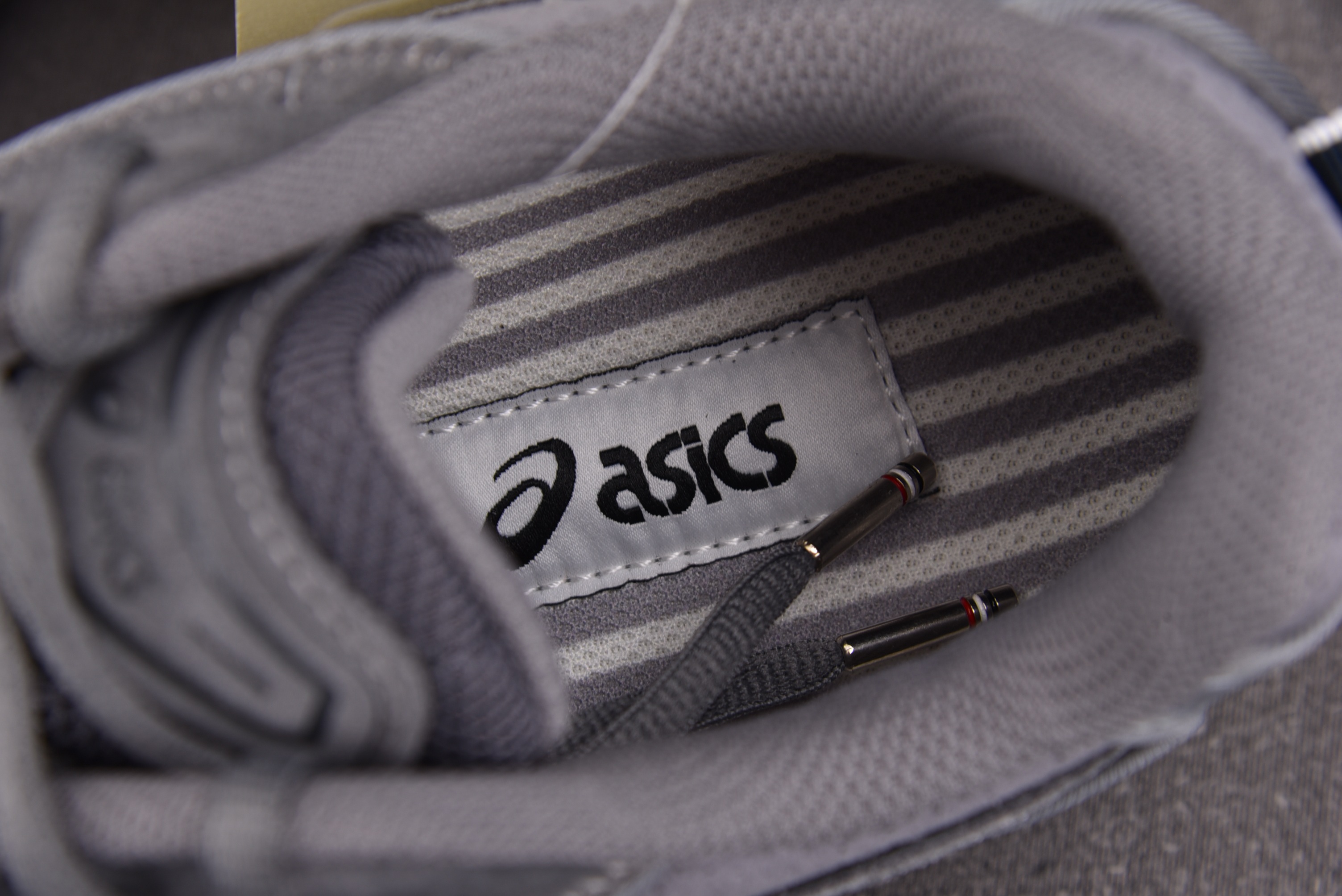 ASICS Gel-Kayano 14 Thom Browne Grey 灰色 1203B110-020 #YZ002- ASICS Gel-Kayano 14 Thom Browne Grey 灰色 1203B110-020 #YZ002-