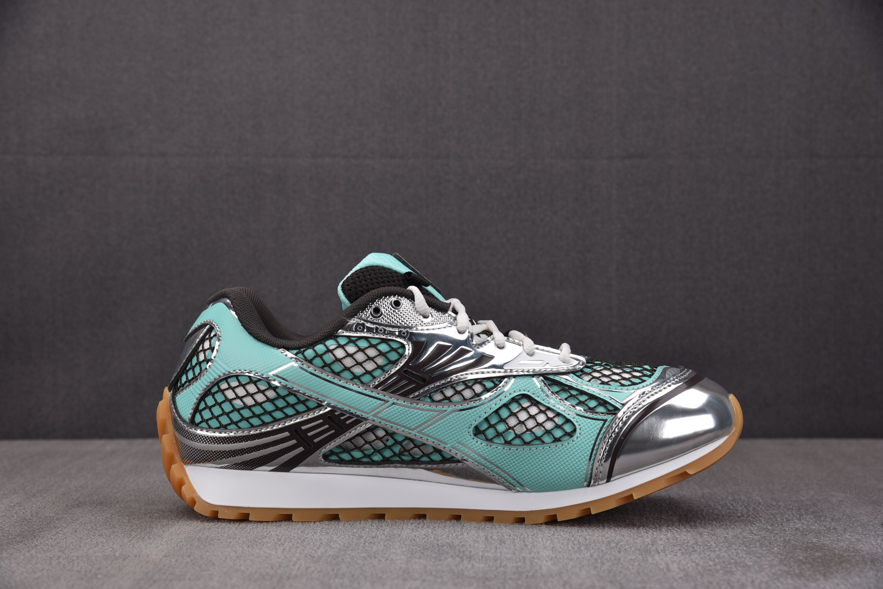 Bottega Veneta 葆蝶家 绿银 #YZ004 35-47