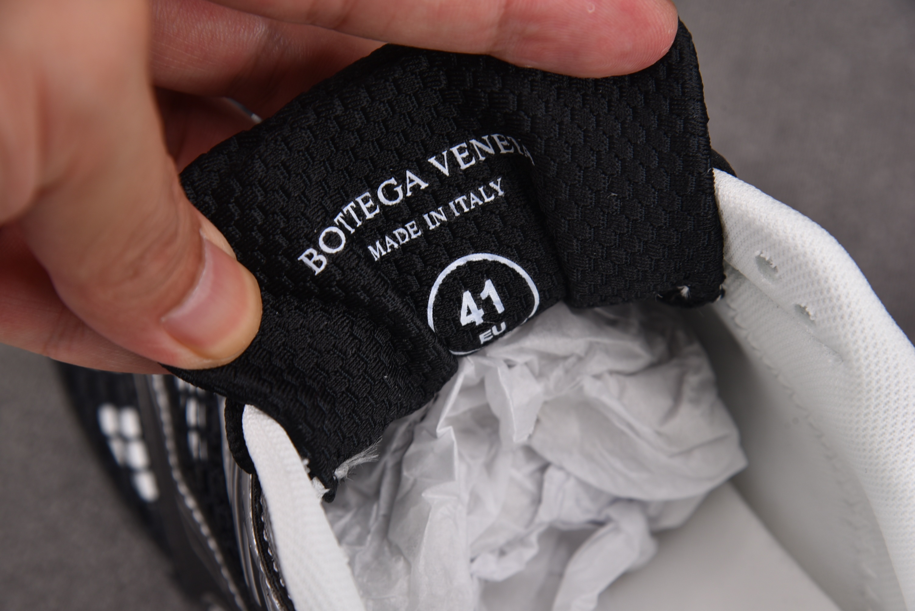 Bottega Veneta 葆蝶家 银黑 #YZ004 35-47