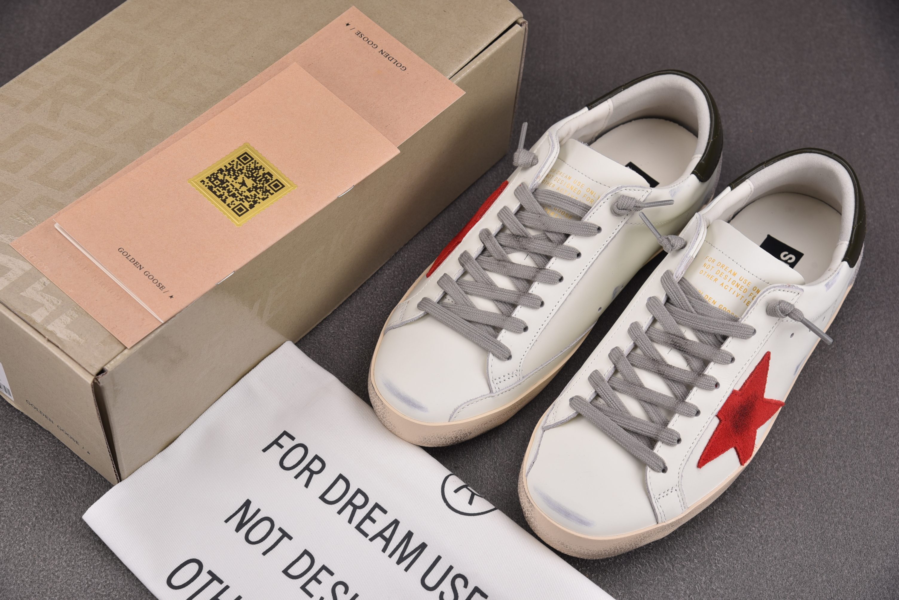 Golden Goose Ball Star 白红 #YZ022-1 36-46