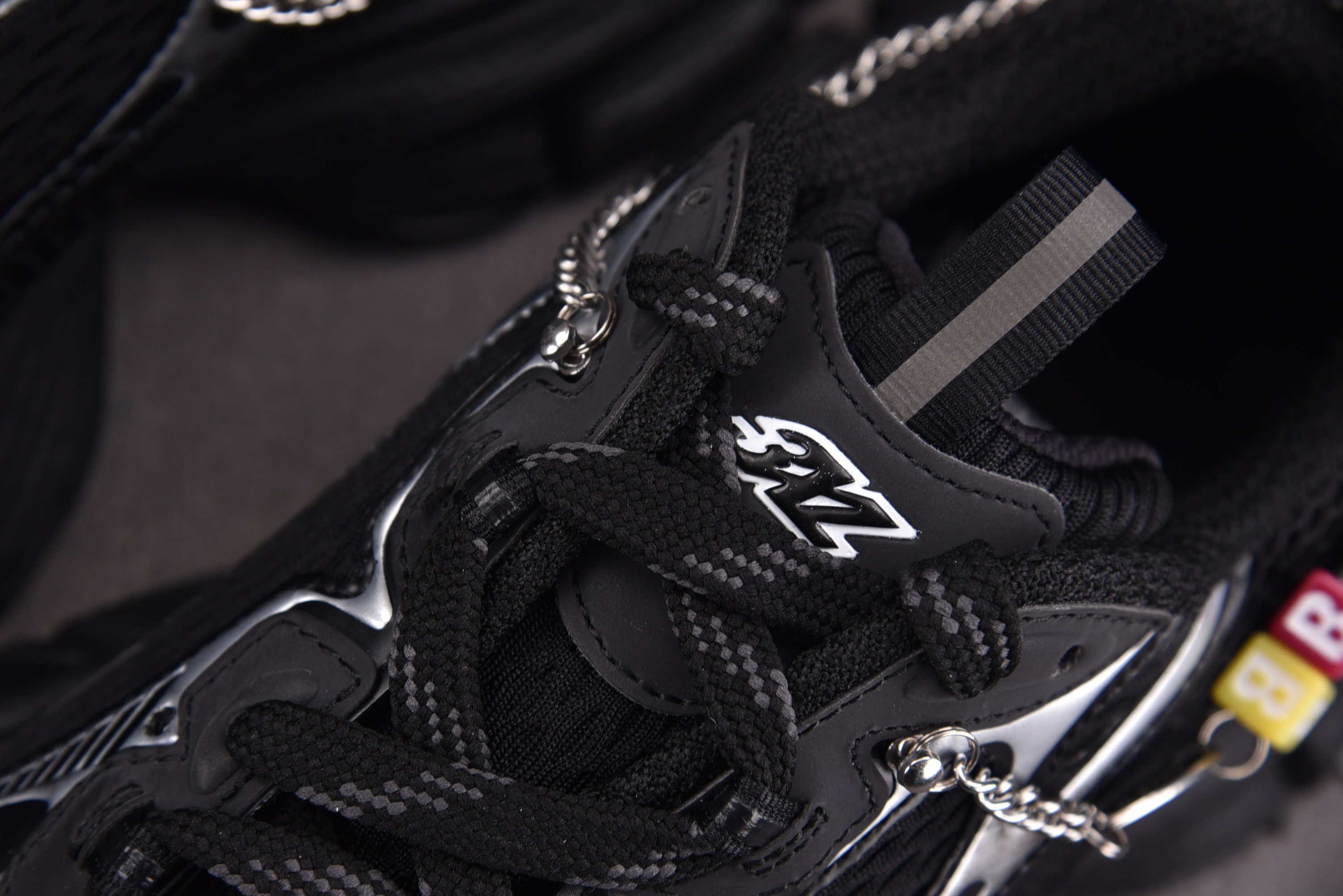 Balenciaga 3XL Chain Charms 黑白 #YZ009-03 35-46