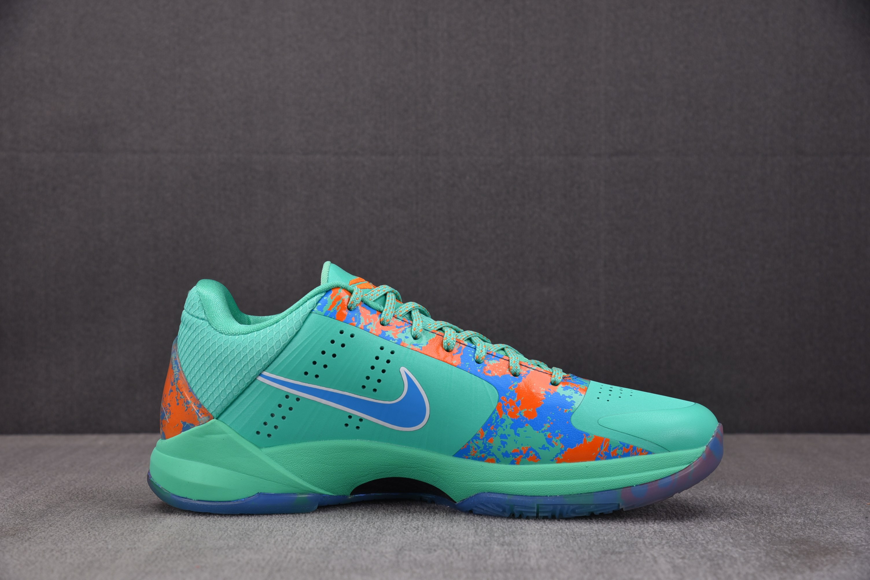NK Kobe 5 Protro Jalen Brunson NY vs. NY PE 杰伦·布伦森 草绿 IX1200 NK Kobe 5 Protro Jalen Brunson NY vs. NY PE 杰伦·布伦森 草绿 IX1200