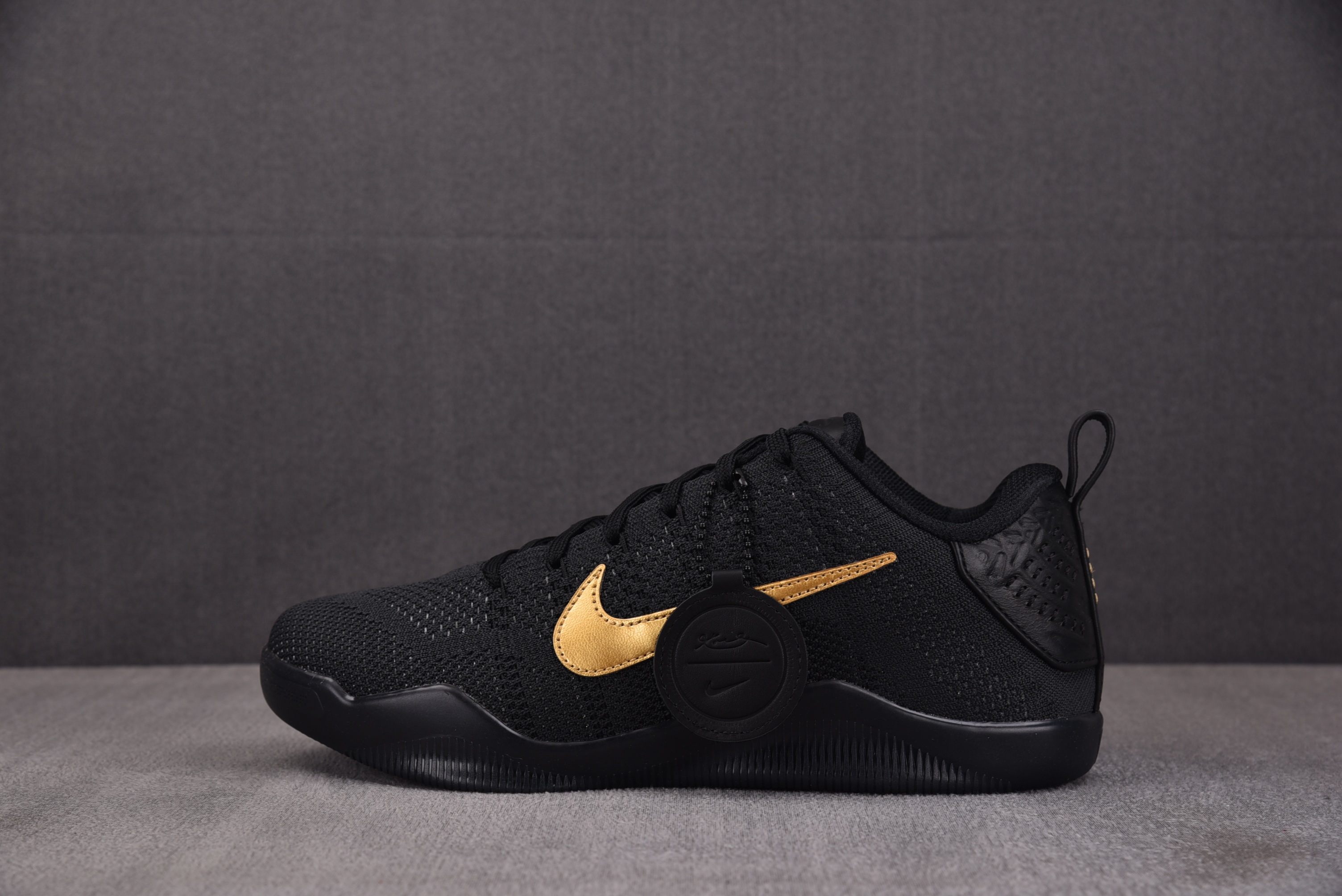 NK Kobe 11 Elite Low Protro Fade to Black (2026) 黑金 IM4260-0