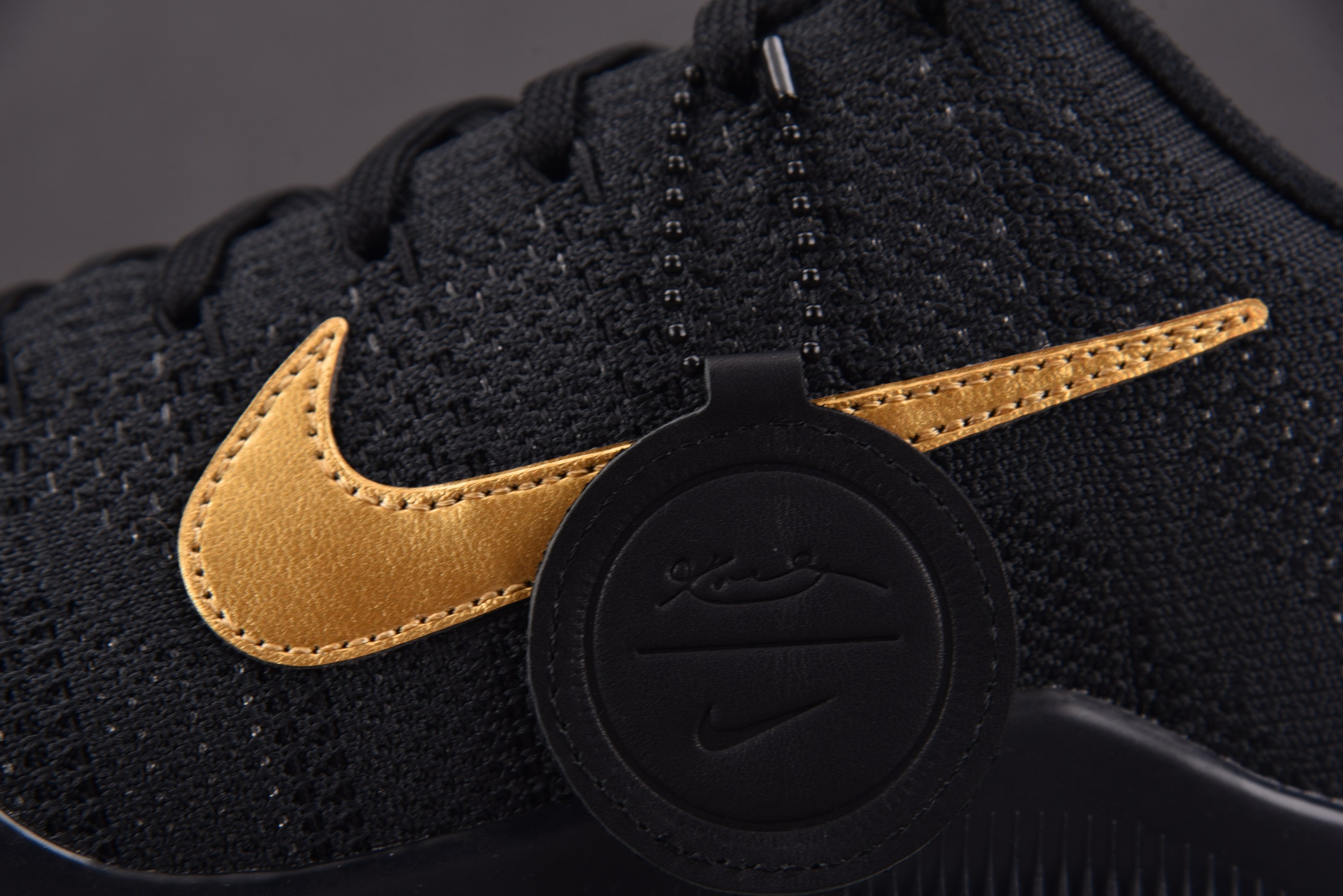 NK Kobe 11 Elite Low Protro Fade to Black (2026) 黑金 IM4260-0
