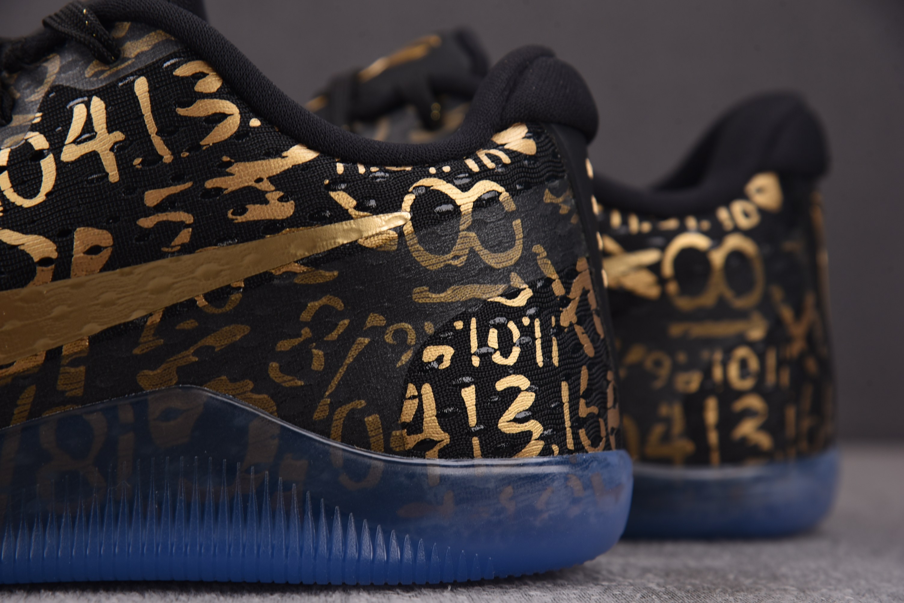 NK Kobe 11 Protro Mamba Day 黑色金字 IU4902-900 #YZ001 40-48.5
