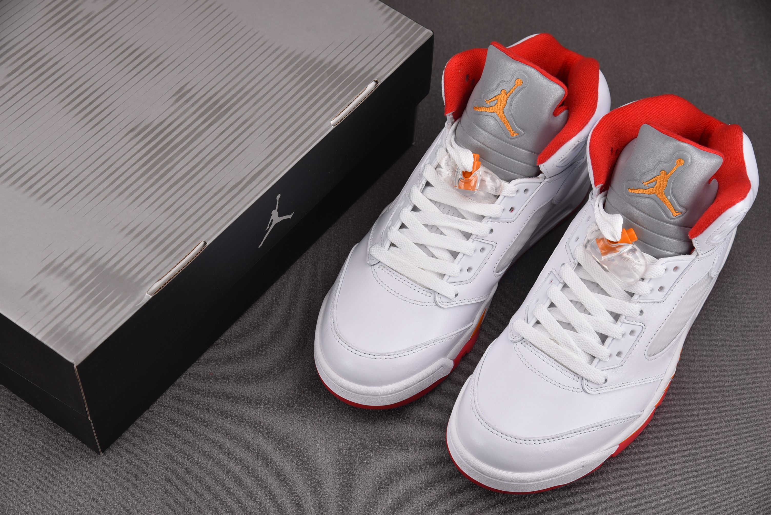 WMNS Air Jordan 5 Retro Sunset (2026) 白红 IV5678-102 #YZ015 3