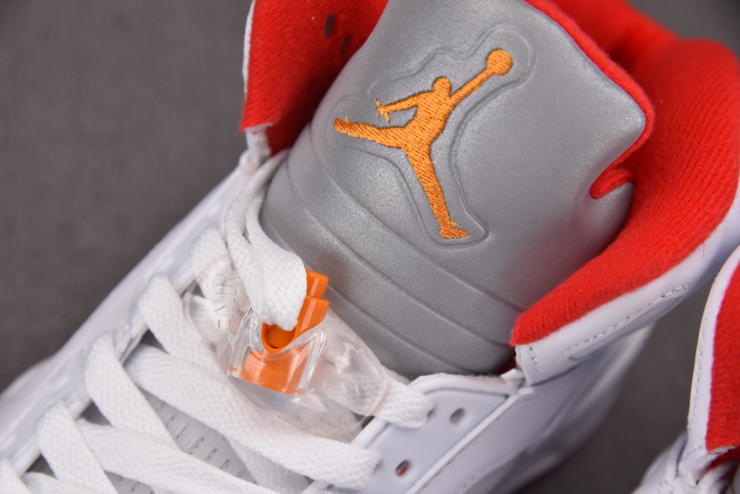 WMNS Air Jordan 5 Retro Sunset (2026) 白红 IV5678-102 #YZ015 3