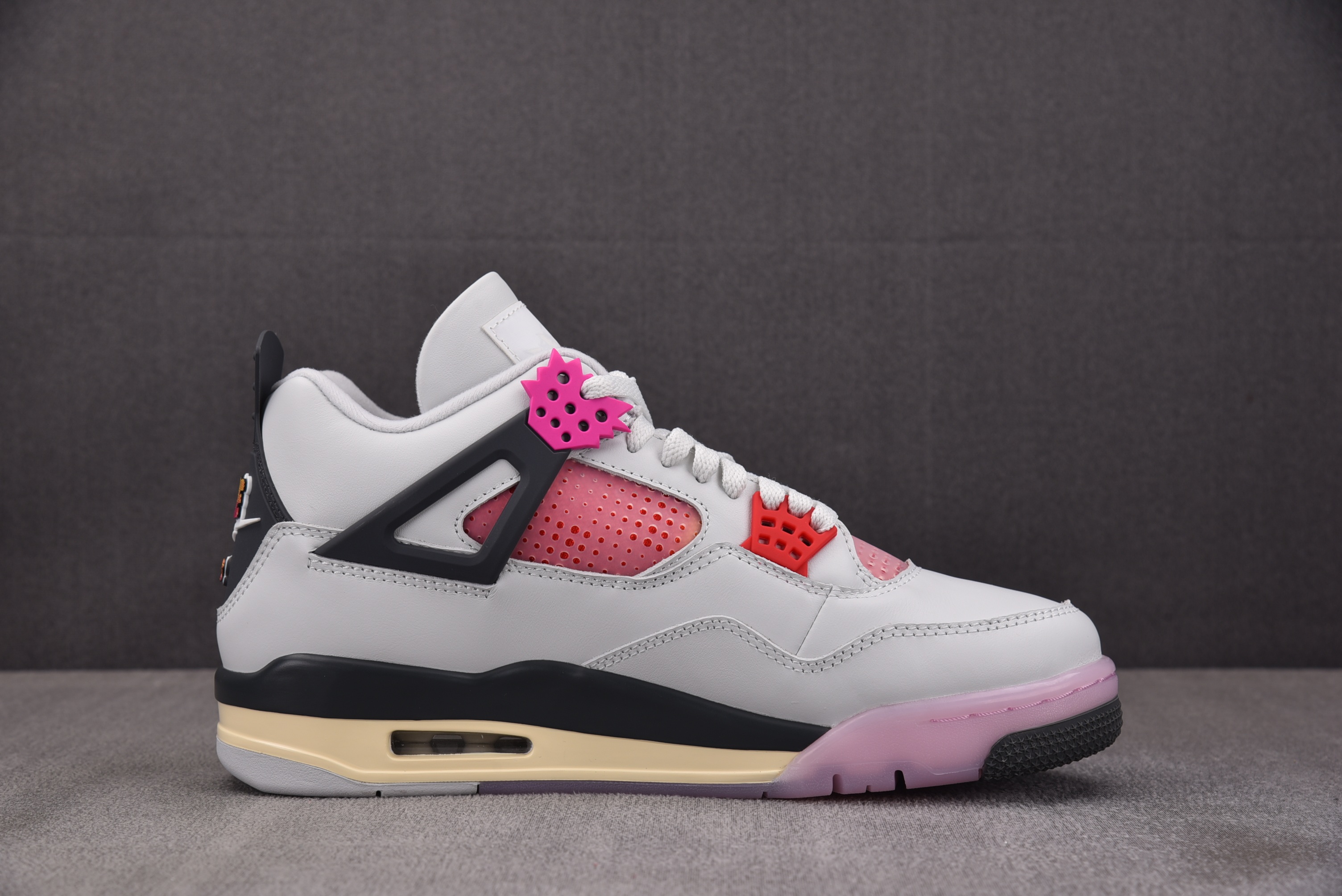 Air Jordan 4 Retro Comic 白粉红 JA1135-100 #YZ015 36-47.5