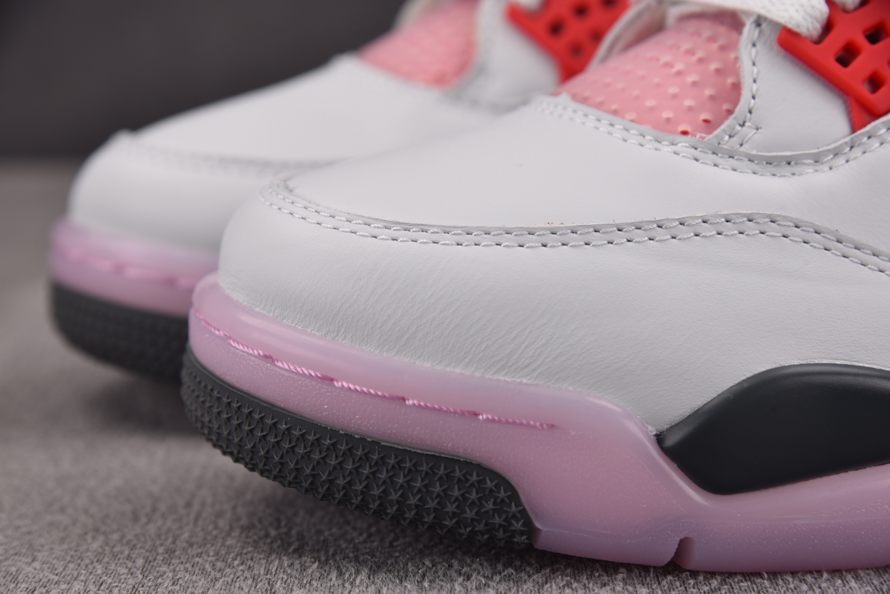 Air Jordan 4 Retro Comic 白粉红 JA1135-100 #YZ015 36-47.5