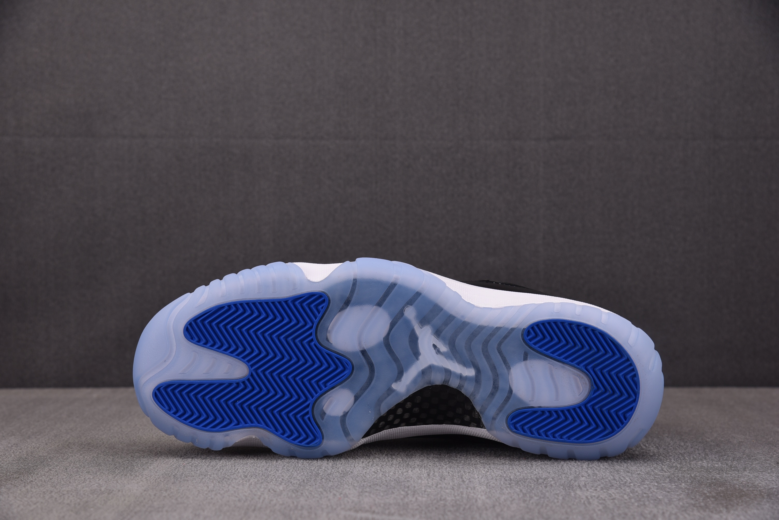 Air Jordan 11 Retro Space Jam (2026) 黑蓝 CT8012-900 #YZ013 36