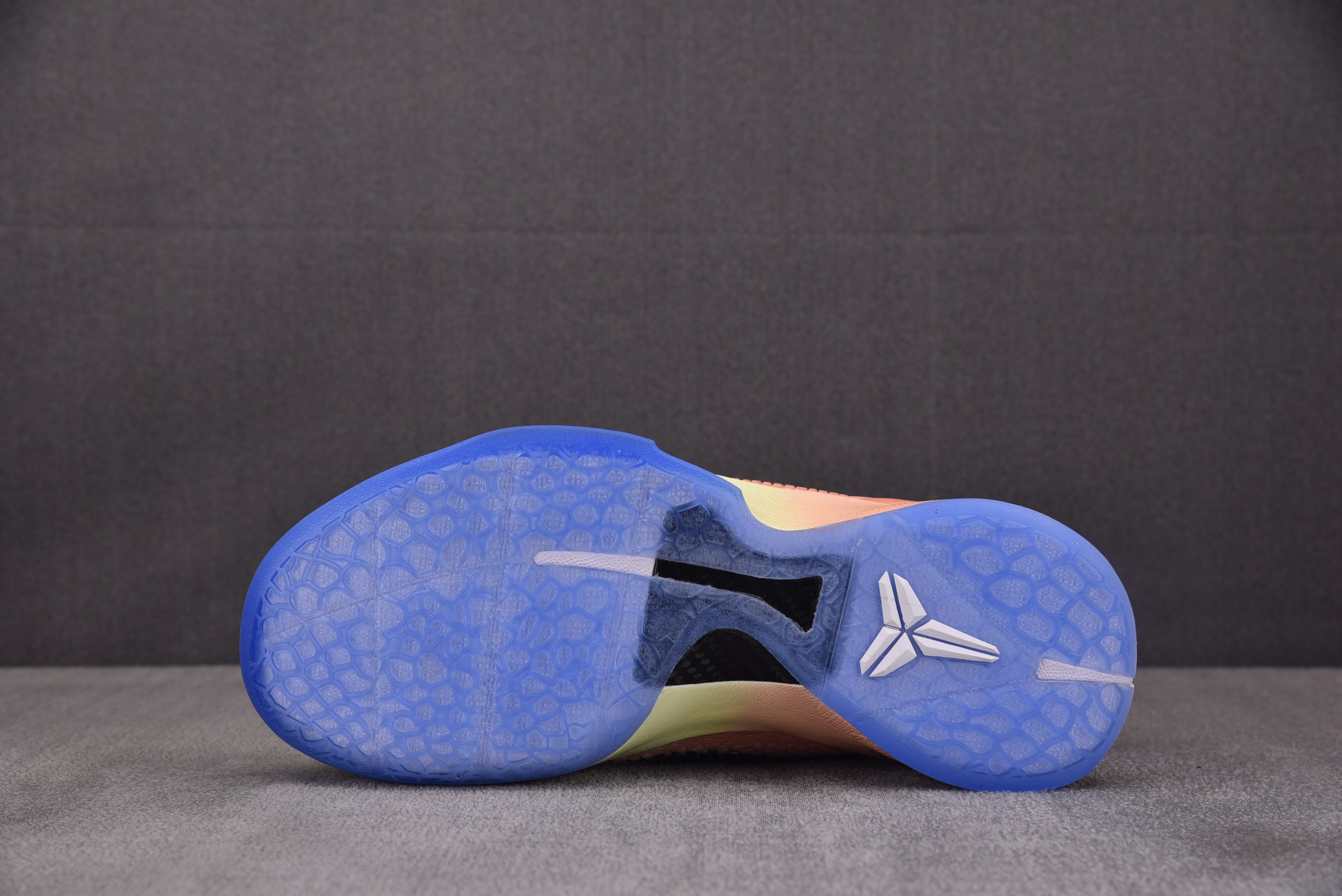 NK Zoom Kobe 6 Pe 粉色 PE2026-100 #YZ024 39-49.5