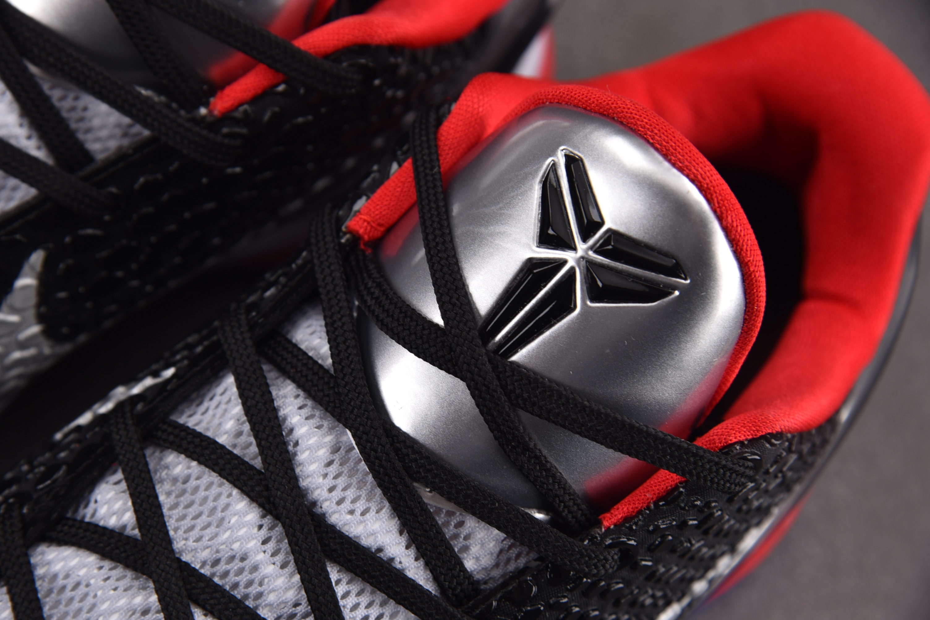 NK Zoom Kobe 6 Pe 银黑红 PE2026-101 #YZ024 39-49.5