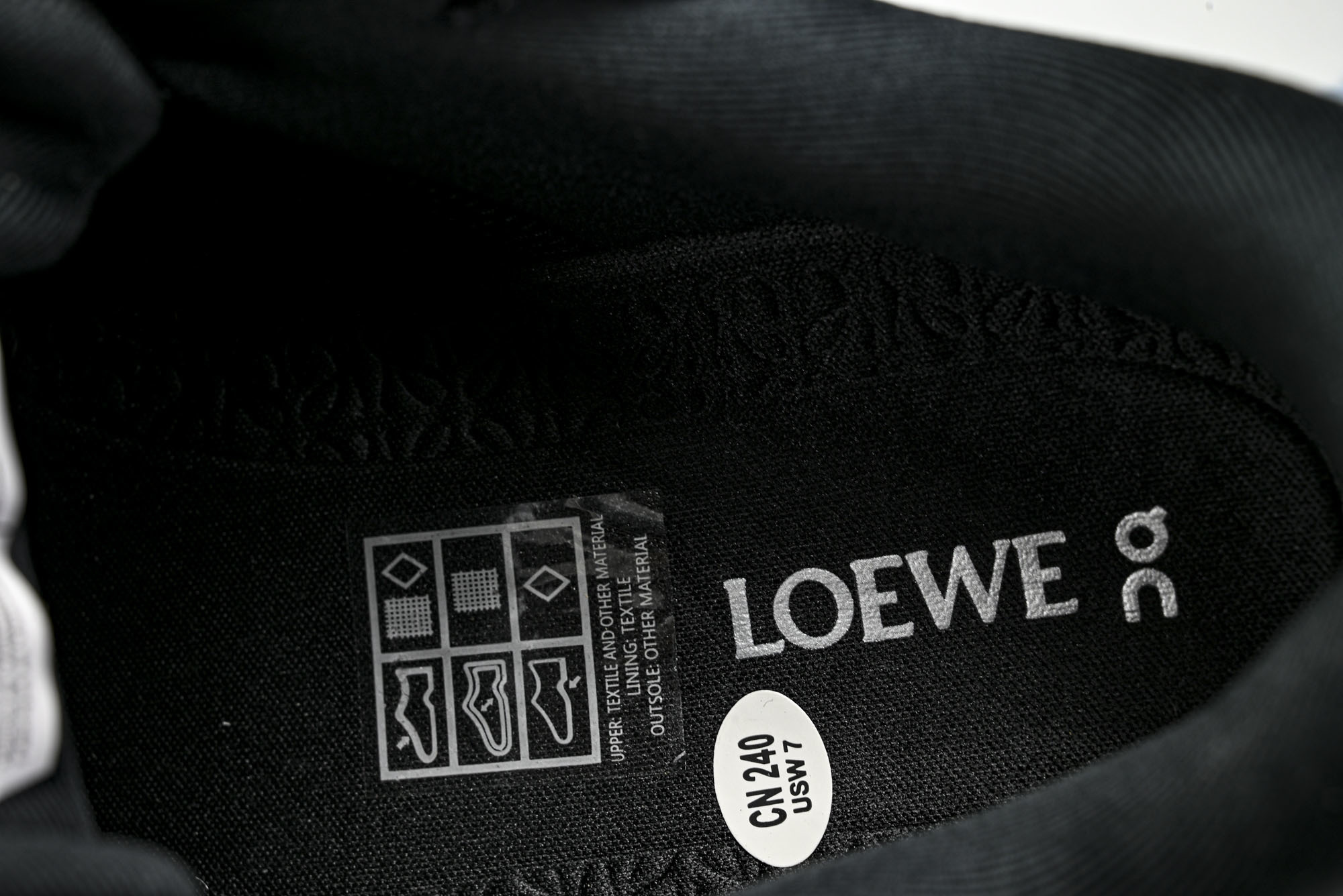 纯原On Running 昂跑男女士x Loewe Cloudsolo罗意威联名休闲运动鞋高端质感舒适透气 3WF #Y 纯原On Running 昂跑男女士x Loewe Cloudsolo罗意威联名休闲运动鞋高端质感舒适透气 3WF #Y