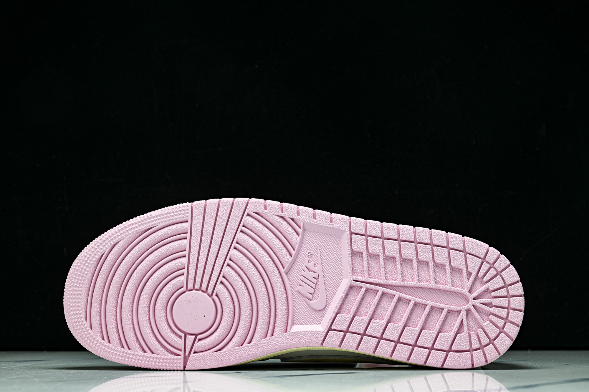 纯原 新版Air Jordan 1 Retro Low OG SP Travis Scott Shy Pink 粉白 I