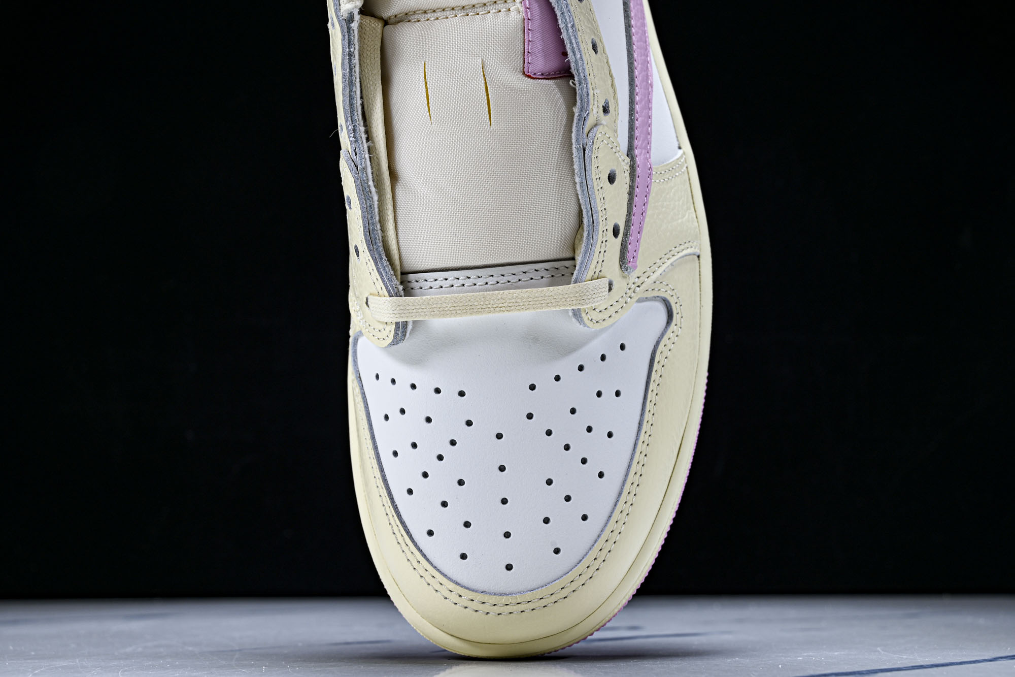 纯原 新版Air Jordan 1 Retro Low OG SP Travis Scott Shy Pink 粉白 I