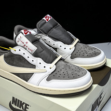 纯原 新版Travis Scott x Air Jordan 1 Reverse Mocha 联名倒钩摩卡棕白低帮篮球鞋 纯原 新版Travis Scott x Air Jordan 1 Reverse Mocha 联名倒钩摩卡棕白低帮篮球鞋
