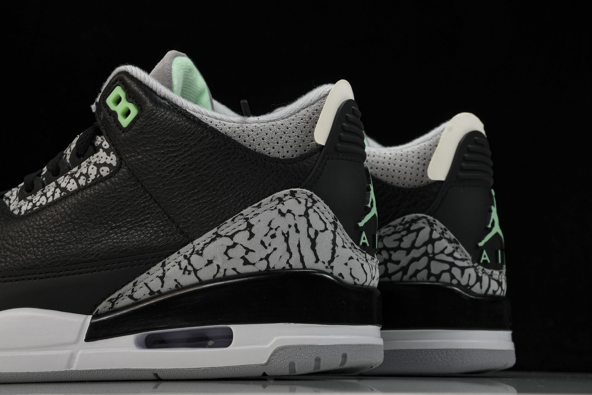 纯原 Air Jordan 3 _Green Glow_ AJ3 乔3黑绿 CT8532-031 #YZ001-1 40 纯原 Air Jordan 3 _Green Glow_ AJ3 乔3黑绿 CT8532-031 #YZ001-1 40