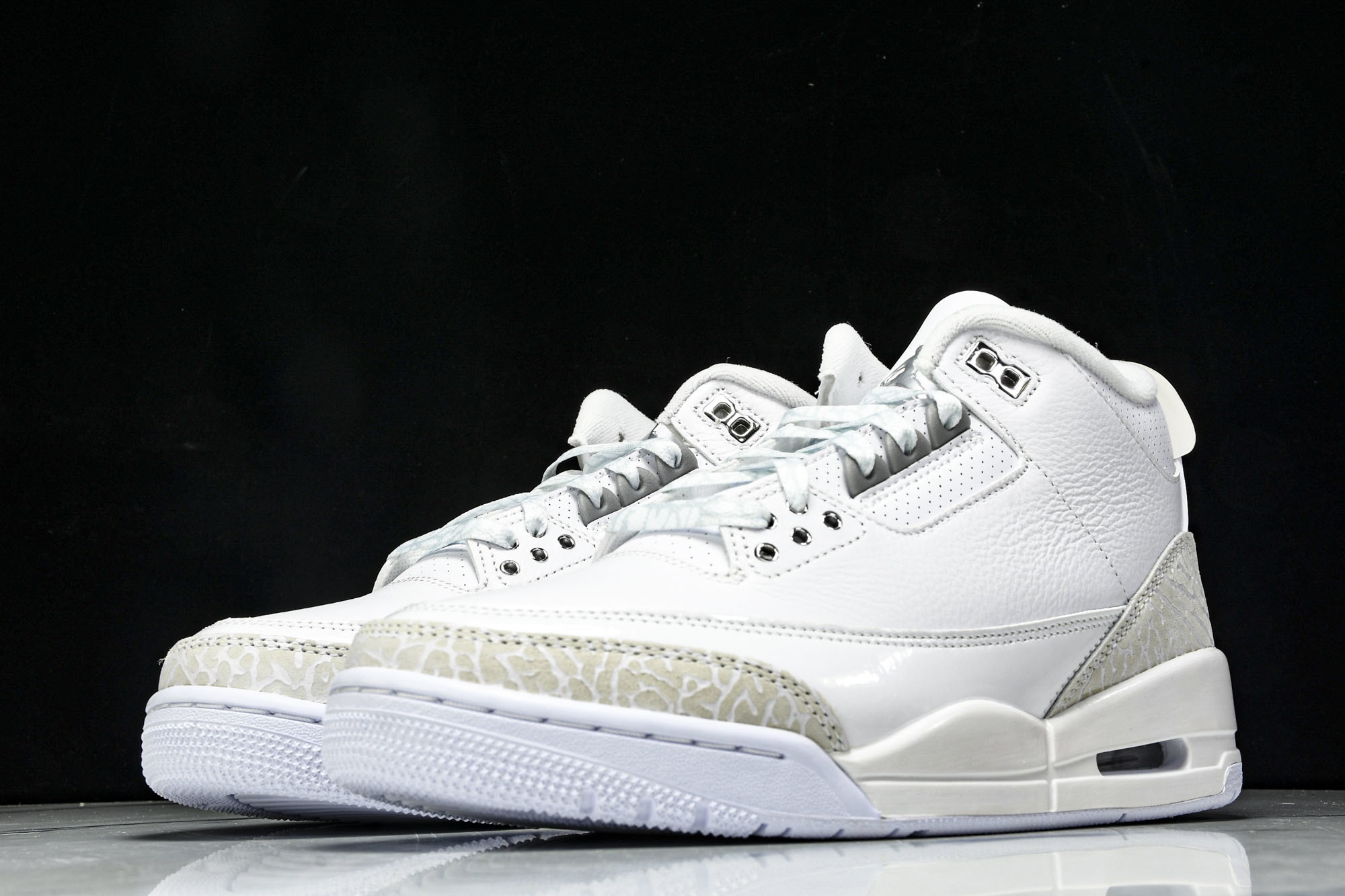 纯原 Air Jordan 3 Retro 白灰 CT8532-111 #YZ001-1 40 40.5 41 42.5 纯原 Air Jordan 3 Retro 白灰 CT8532-111 #YZ001-1 40 40.5 41 42.5