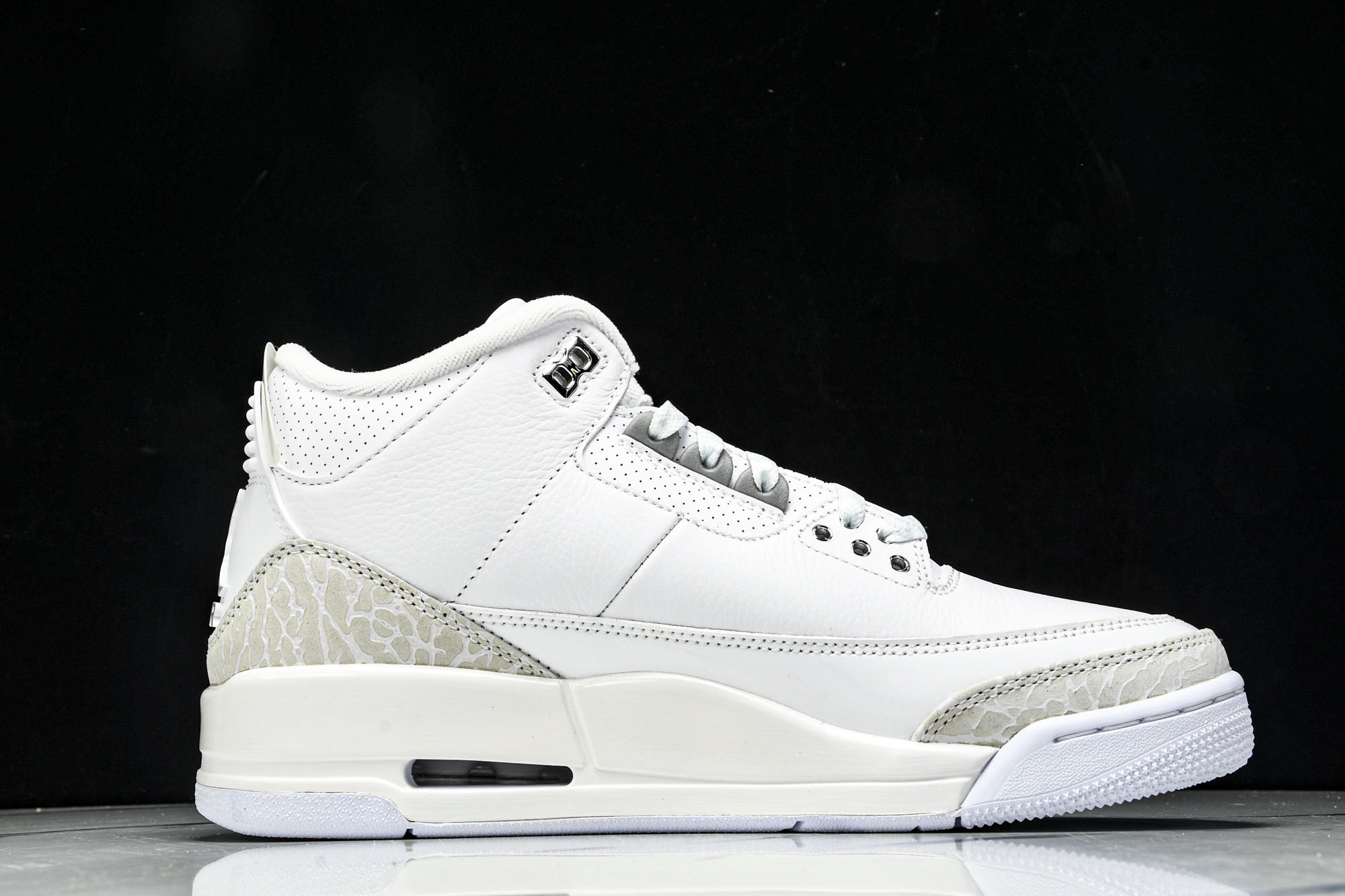 纯原 Air Jordan 3 Retro 白灰 CT8532-111 #YZ001-1 40 40.5 41 42.5 纯原 Air Jordan 3 Retro 白灰 CT8532-111 #YZ001-1 40 40.5 41 42.5