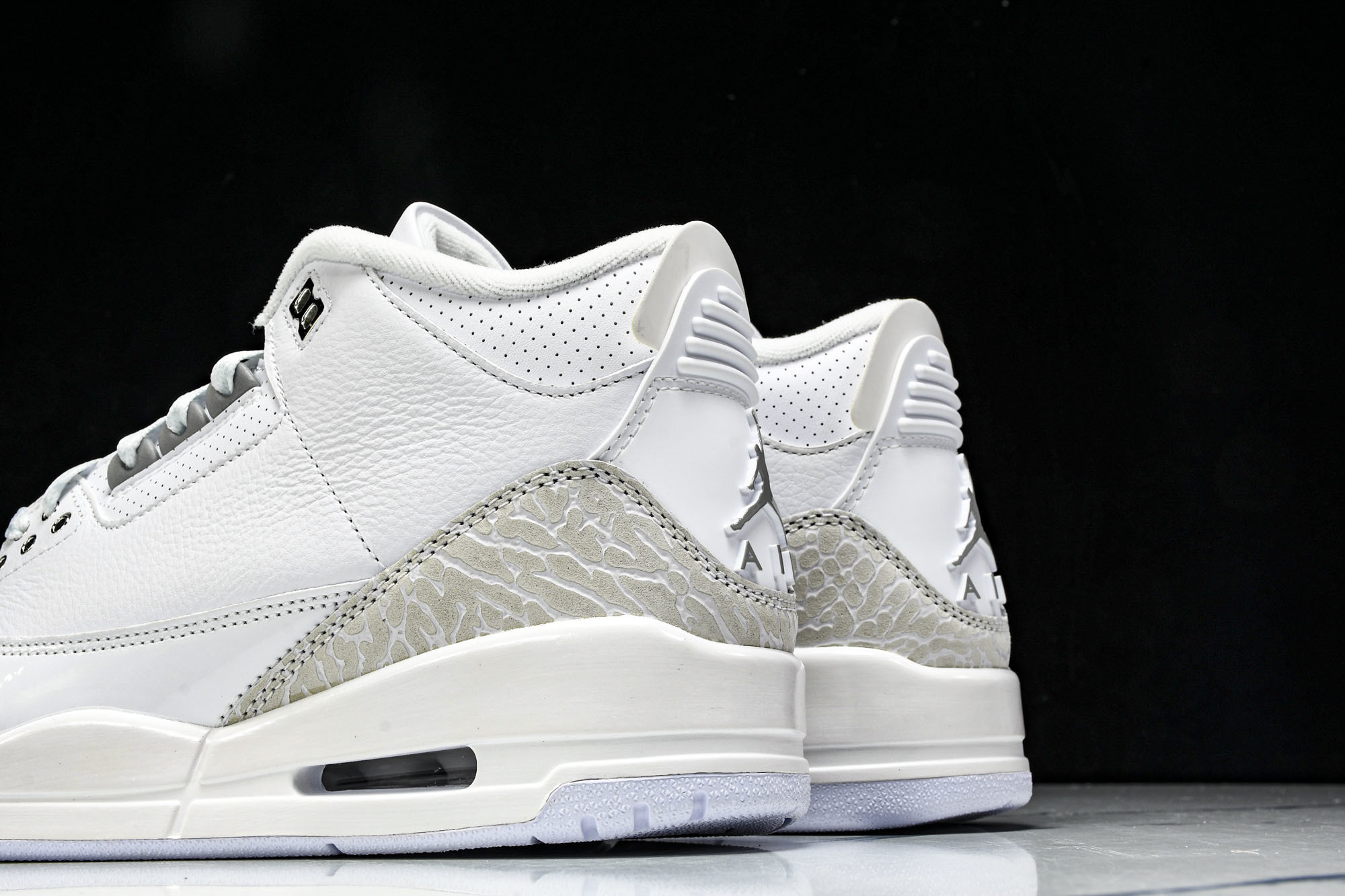 纯原 Air Jordan 3 Retro 白灰 CT8532-111 #YZ001-1 40 40.5 41 42.5 纯原 Air Jordan 3 Retro 白灰 CT8532-111 #YZ001-1 40 40.5 41 42.5