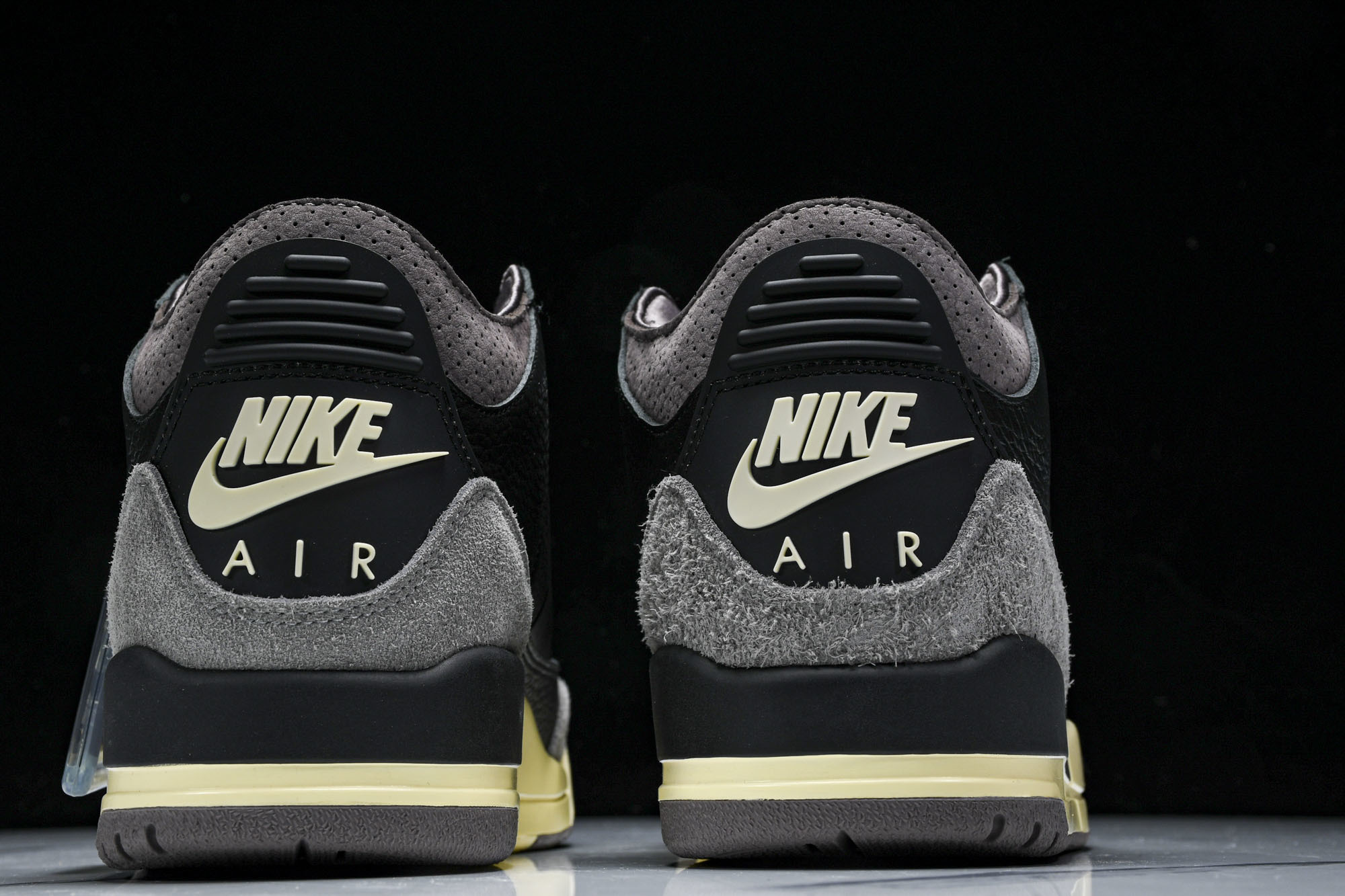 纯原 WMNS Air Jordan 3 Retro OG SP 黑灰红 FZ4811-001 #YZ001-1 40 纯原 WMNS Air Jordan 3 Retro OG SP 黑灰红 FZ4811-001 #YZ001-1 40