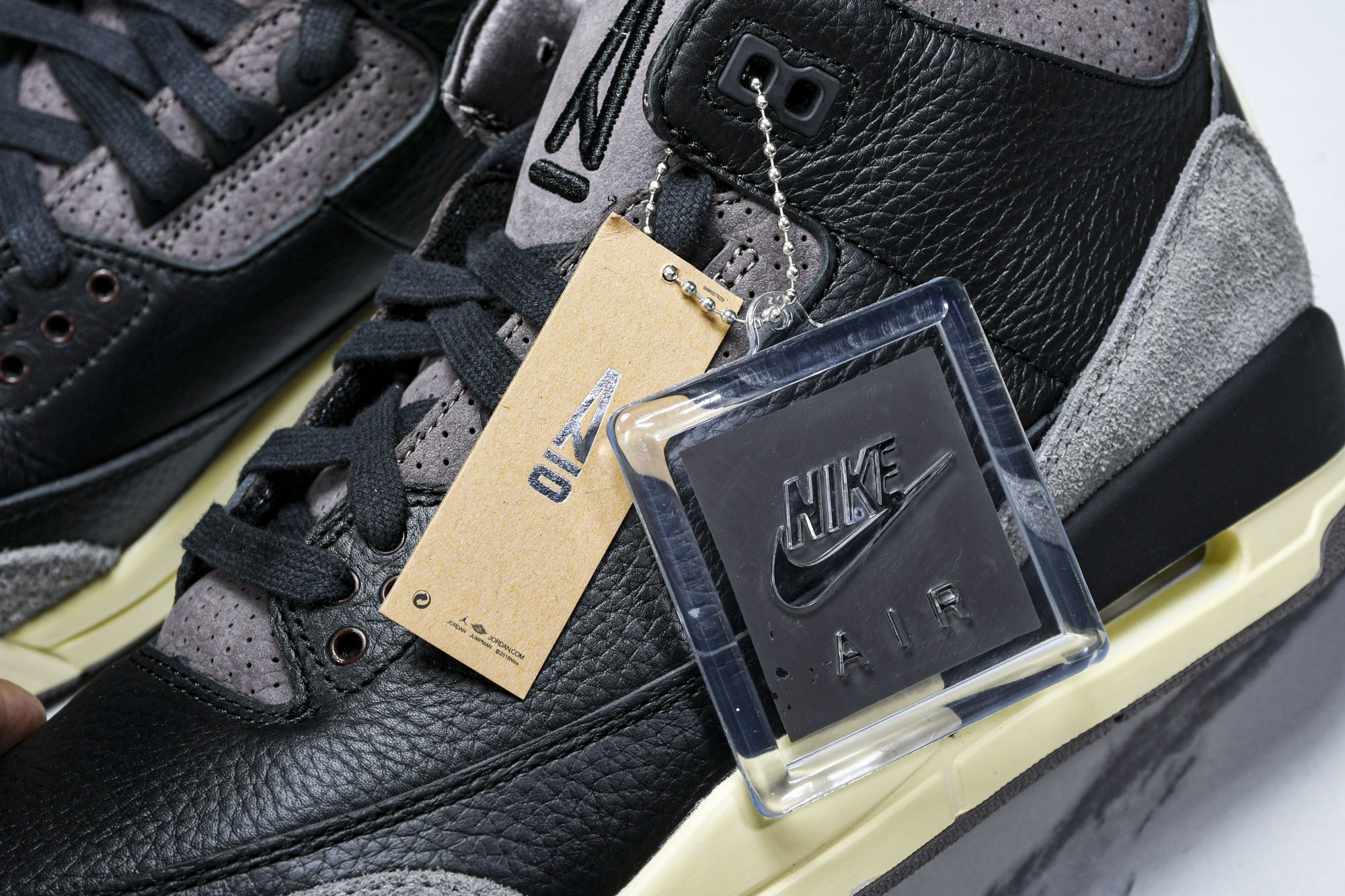 纯原 WMNS Air Jordan 3 Retro OG SP 黑灰红 FZ4811-001 #YZ001-1 40 纯原 WMNS Air Jordan 3 Retro OG SP 黑灰红 FZ4811-001 #YZ001-1 40