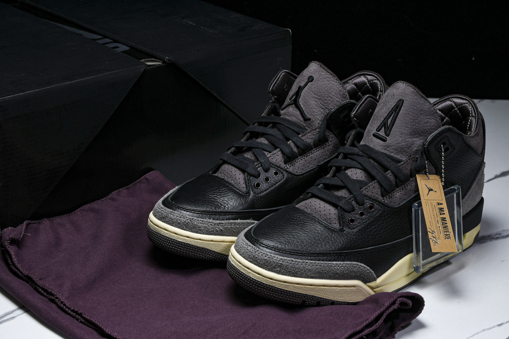 纯原 WMNS Air Jordan 3 Retro OG SP 黑灰红 FZ4811-001 #YZ001-1 40 纯原 WMNS Air Jordan 3 Retro OG SP 黑灰红 FZ4811-001 #YZ001-1 40