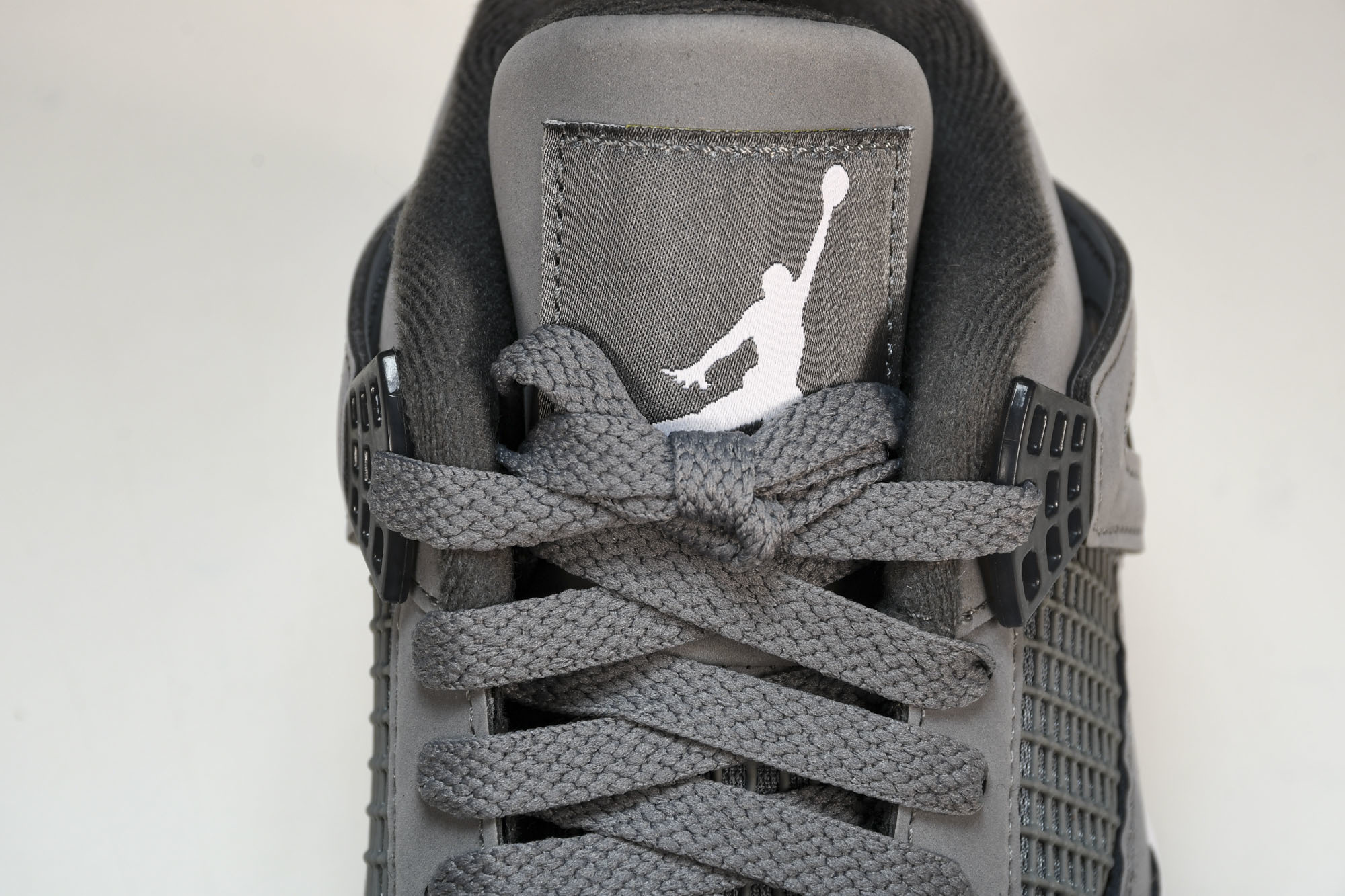 纯原原版 Air Jordan 4 Cool Grey 2019 酷灰 灰老鼠 -007 #YZ001-1 40 40. 纯原原版 Air Jordan 4 Cool Grey 2019 酷灰 灰老鼠 -007 #YZ001-1 40 40.