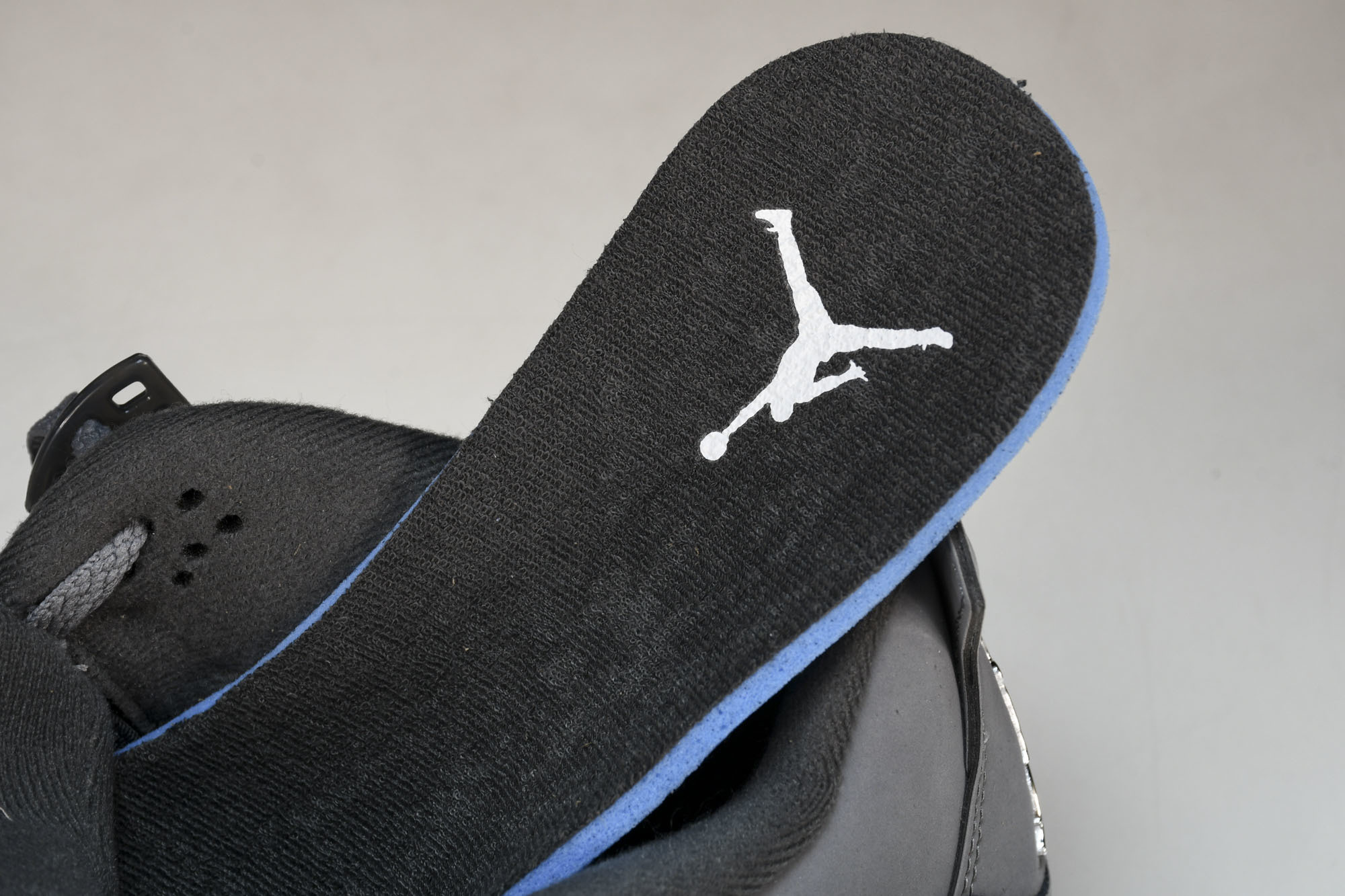 纯原原版 Air Jordan 4 Cool Grey 2019 酷灰 灰老鼠 -007 #YZ001-1 40 40. 纯原原版 Air Jordan 4 Cool Grey 2019 酷灰 灰老鼠 -007 #YZ001-1 40 40.