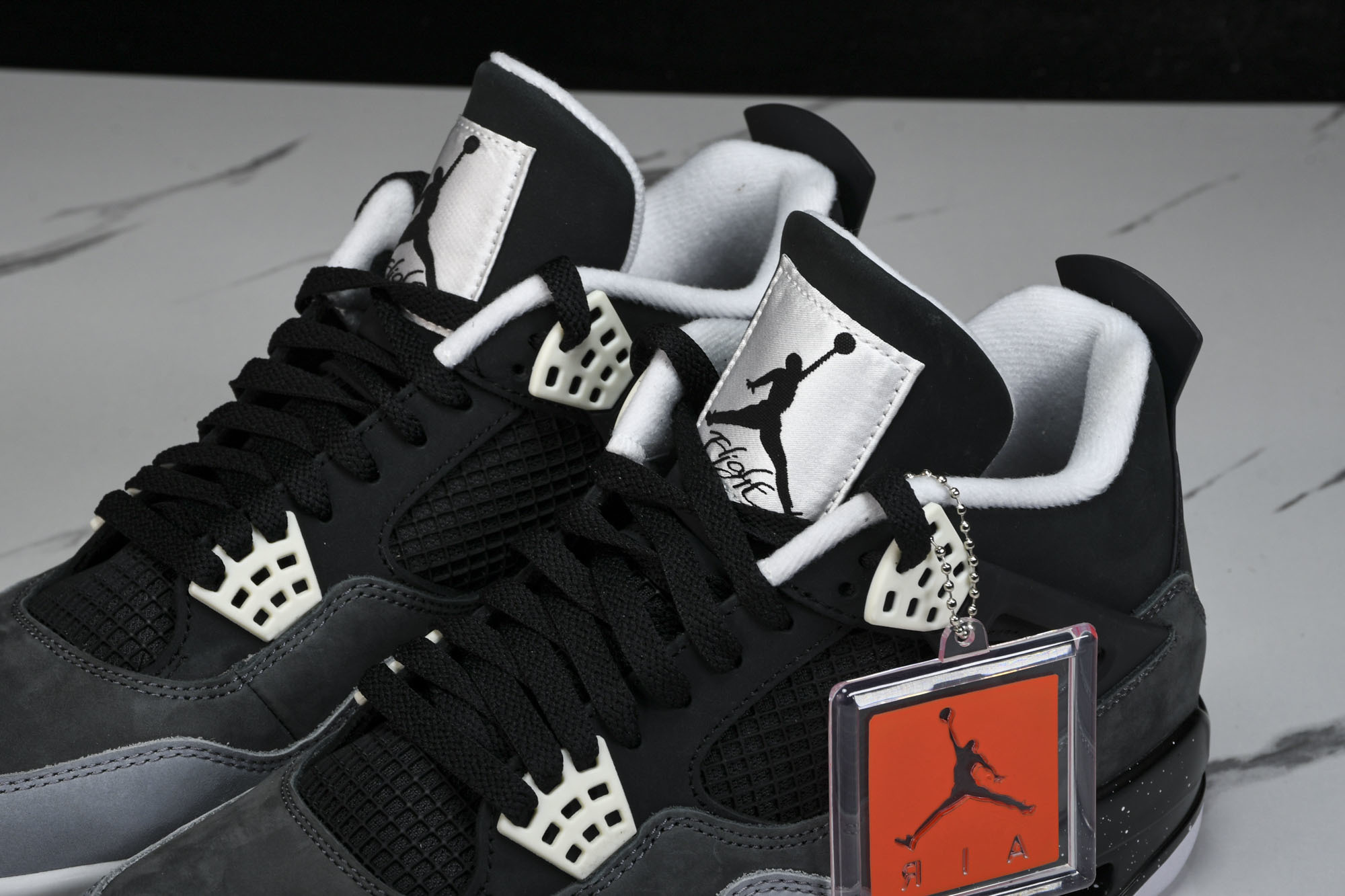 纯原原版 Air Jordan 4 Fear Pack AJ4 奥利奥 恐惧 -030 #YZ001-1 40 40.5 纯原原版 Air Jordan 4 Fear Pack AJ4 奥利奥 恐惧 -030 #YZ001-1 40 40.5