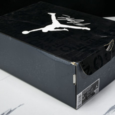 纯原原版 Air Jordan 4 Fear 恐惧 黑灰 FQ8138-002 #YZ001-1 40 40.5 41 纯原原版 Air Jordan 4 Fear 恐惧 黑灰 FQ8138-002 #YZ001-1 40 40.5 41