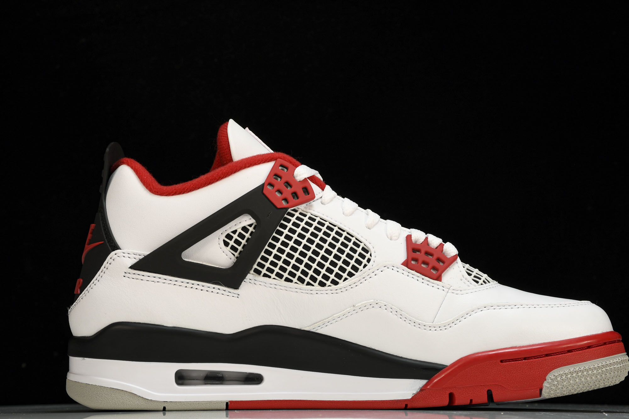 纯原原版 Air Jordan 4 Fire Red AJ4 白红 火焰红 DC7770-160 #YZ001-1 40 纯原原版 Air Jordan 4 Fire Red AJ4 白红 火焰红 DC7770-160 #YZ001-1 40