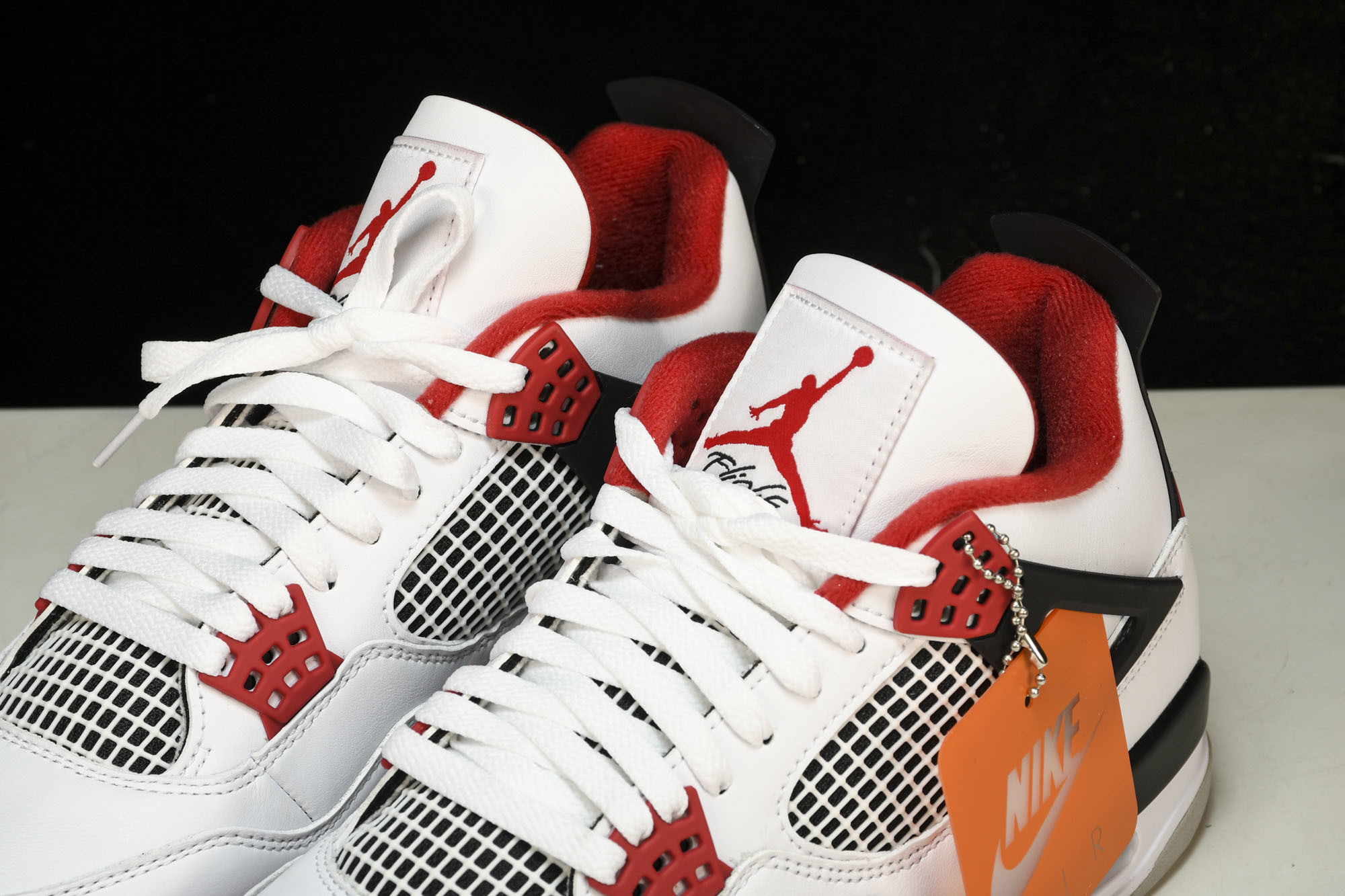 纯原原版 Air Jordan 4 Fire Red AJ4 白红 火焰红 DC7770-160 #YZ001-1 40 纯原原版 Air Jordan 4 Fire Red AJ4 白红 火焰红 DC7770-160 #YZ001-1 40