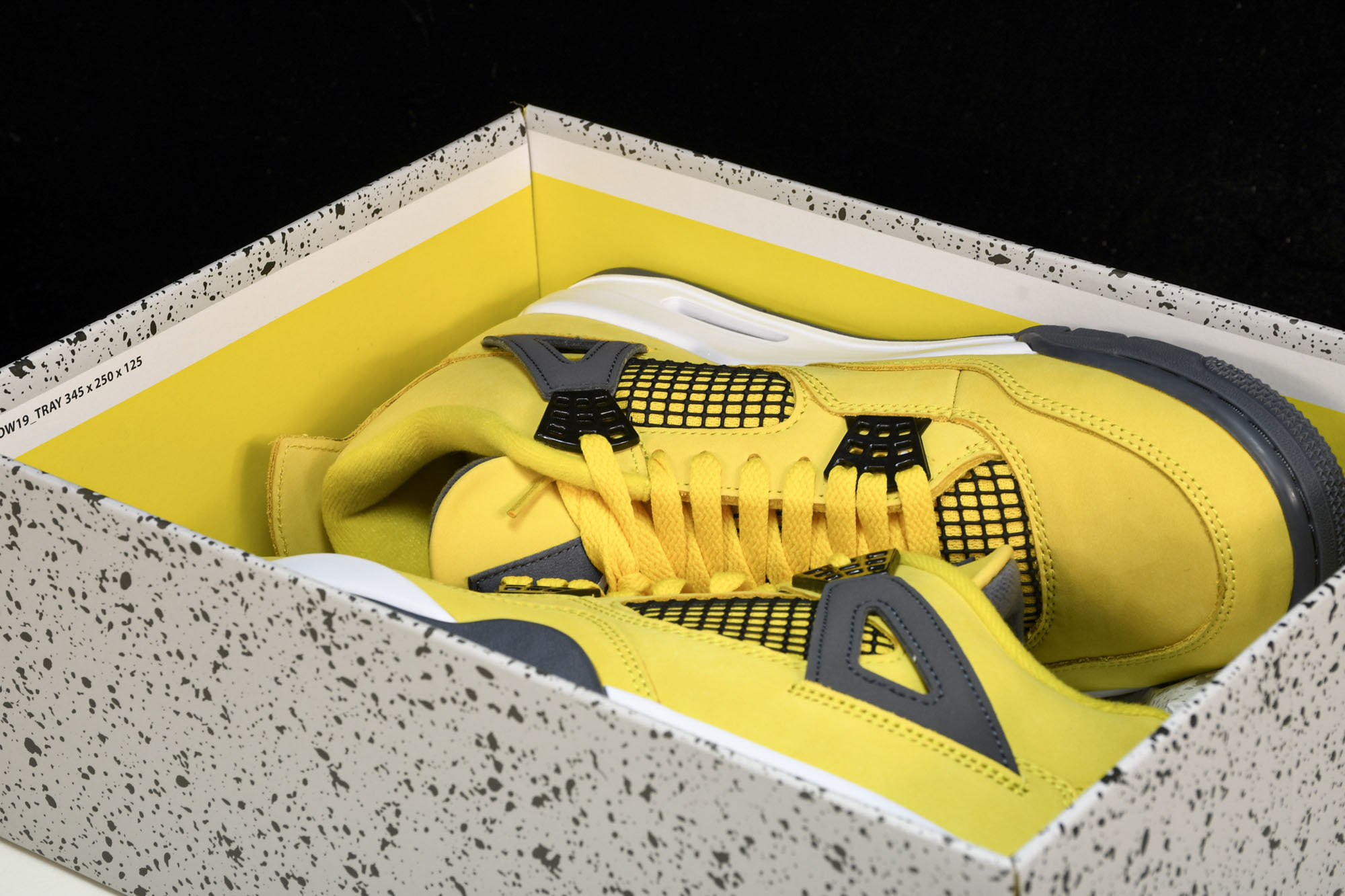 纯原原版 Air Jordan 4 lightning LS AJ4电母黑黄闪电2021复刻 CT8527-700 #Y 纯原原版 Air Jordan 4 lightning LS AJ4电母黑黄闪电2021复刻 CT8527-700 #Y