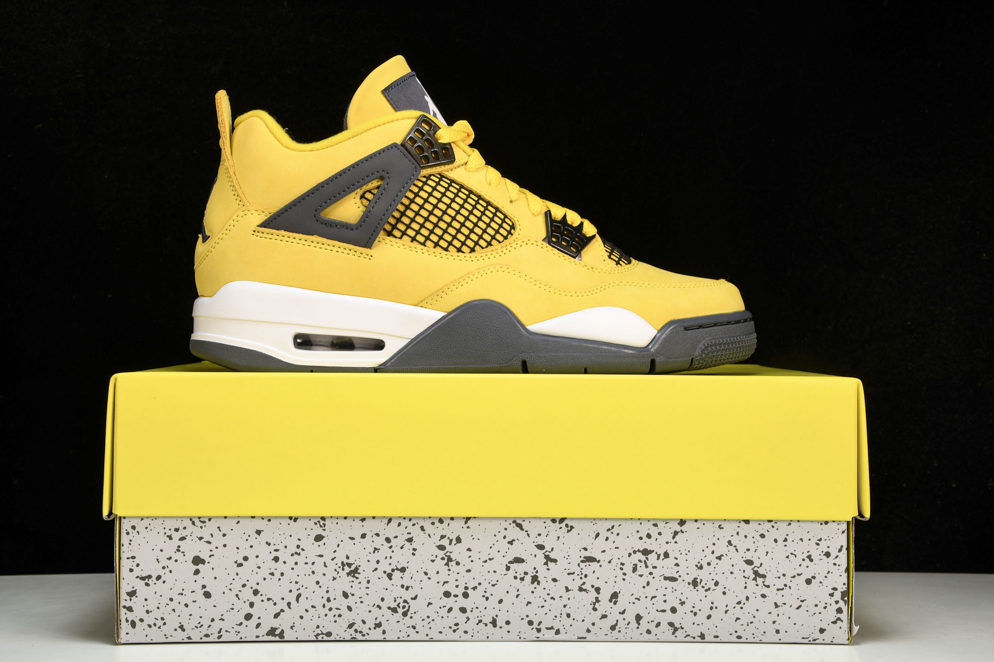 纯原原版 Air Jordan 4 lightning LS AJ4电母黑黄闪电2021复刻 CT8527-700 #Y 纯原原版 Air Jordan 4 lightning LS AJ4电母黑黄闪电2021复刻 CT8527-700 #Y