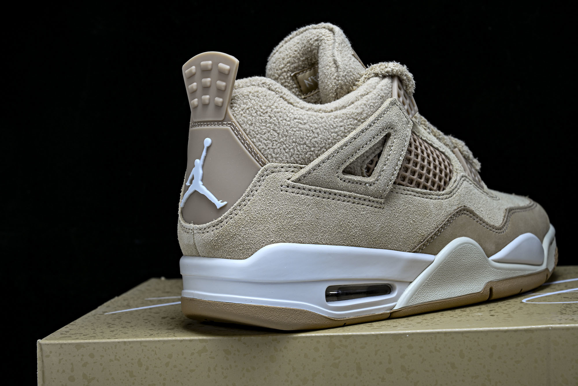 纯原原版 Air Jordan 4 Retro _Cozy Girl_ AJ4 乔4毛绒暖黄 HV0823-200 #Y 纯原原版 Air Jordan 4 Retro _Cozy Girl_ AJ4 乔4毛绒暖黄 HV0823-200 #Y