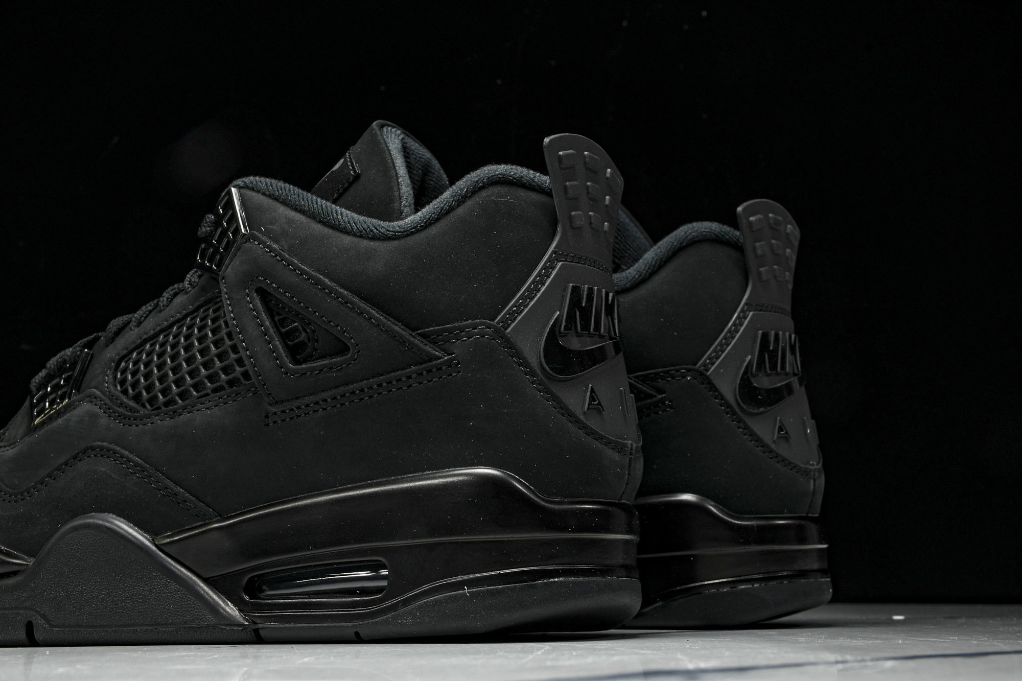 纯原原版 Air Jordan 4 Retro Black Cat 黑猫 FV5029-010 #YZ001-1 40 纯原原版 Air Jordan 4 Retro Black Cat 黑猫 FV5029-010 #YZ001-1 40