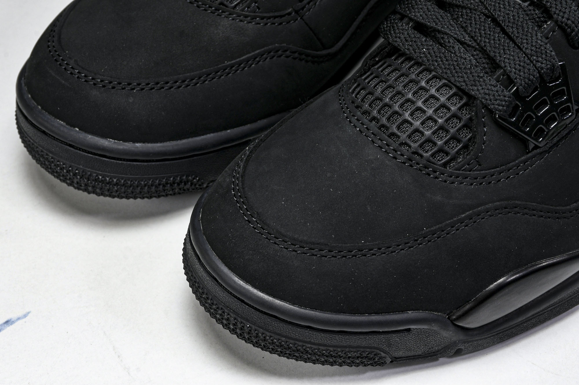 纯原原版 Air Jordan 4 Retro Black Cat 黑猫 FV5029-010 #YZ001-1 40 纯原原版 Air Jordan 4 Retro Black Cat 黑猫 FV5029-010 #YZ001-1 40