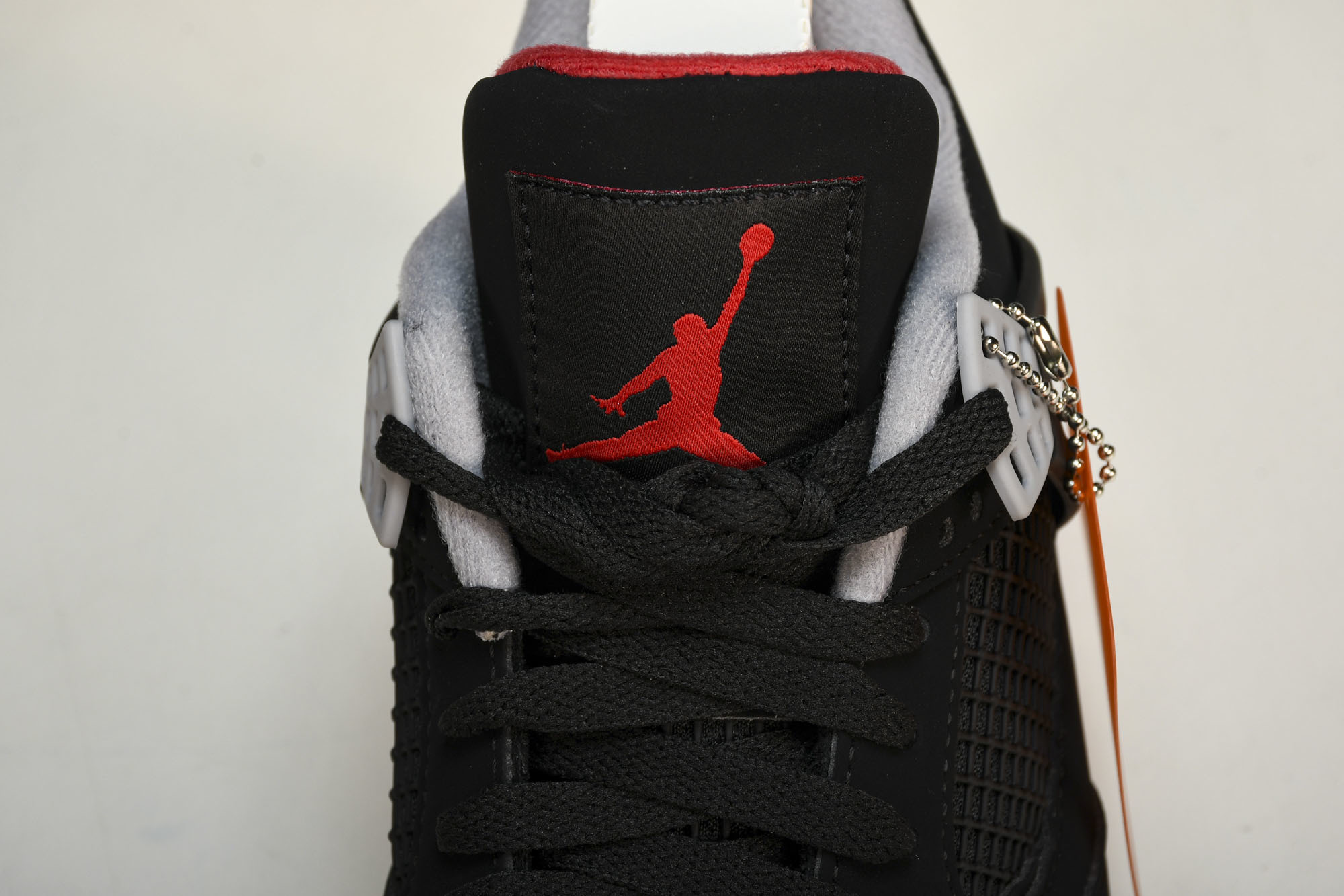 纯原原版 Air Jordan 4 Retro Bred 2019 黑红公牛 -060 #YZ001-1 40 40.5 纯原原版 Air Jordan 4 Retro Bred 2019 黑红公牛 -060 #YZ001-1 40 40.5