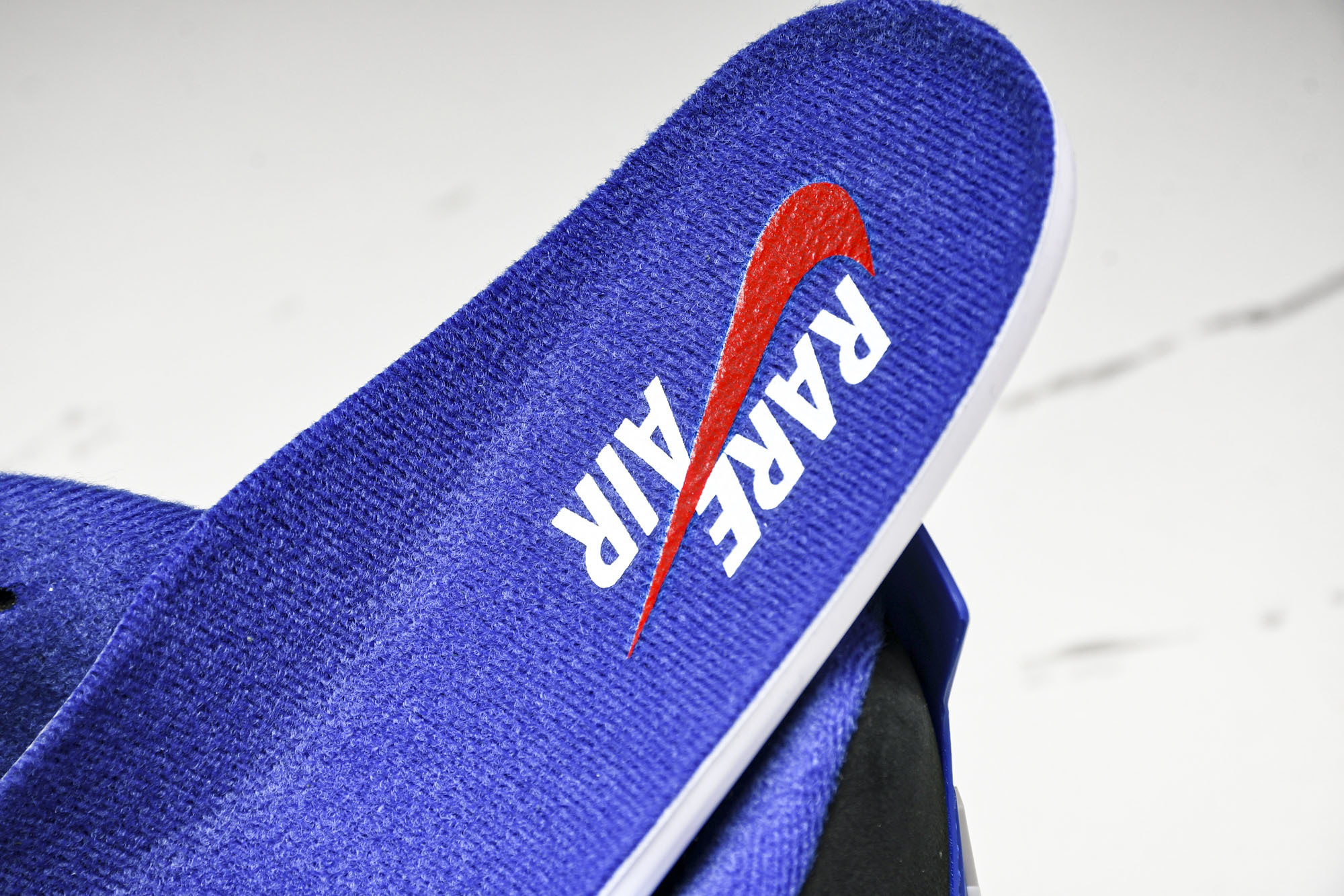 纯原原版 Air Jordan 4 Retro Rare Air 稀有空气 黑红蓝 FV5029-003 #YZ001-