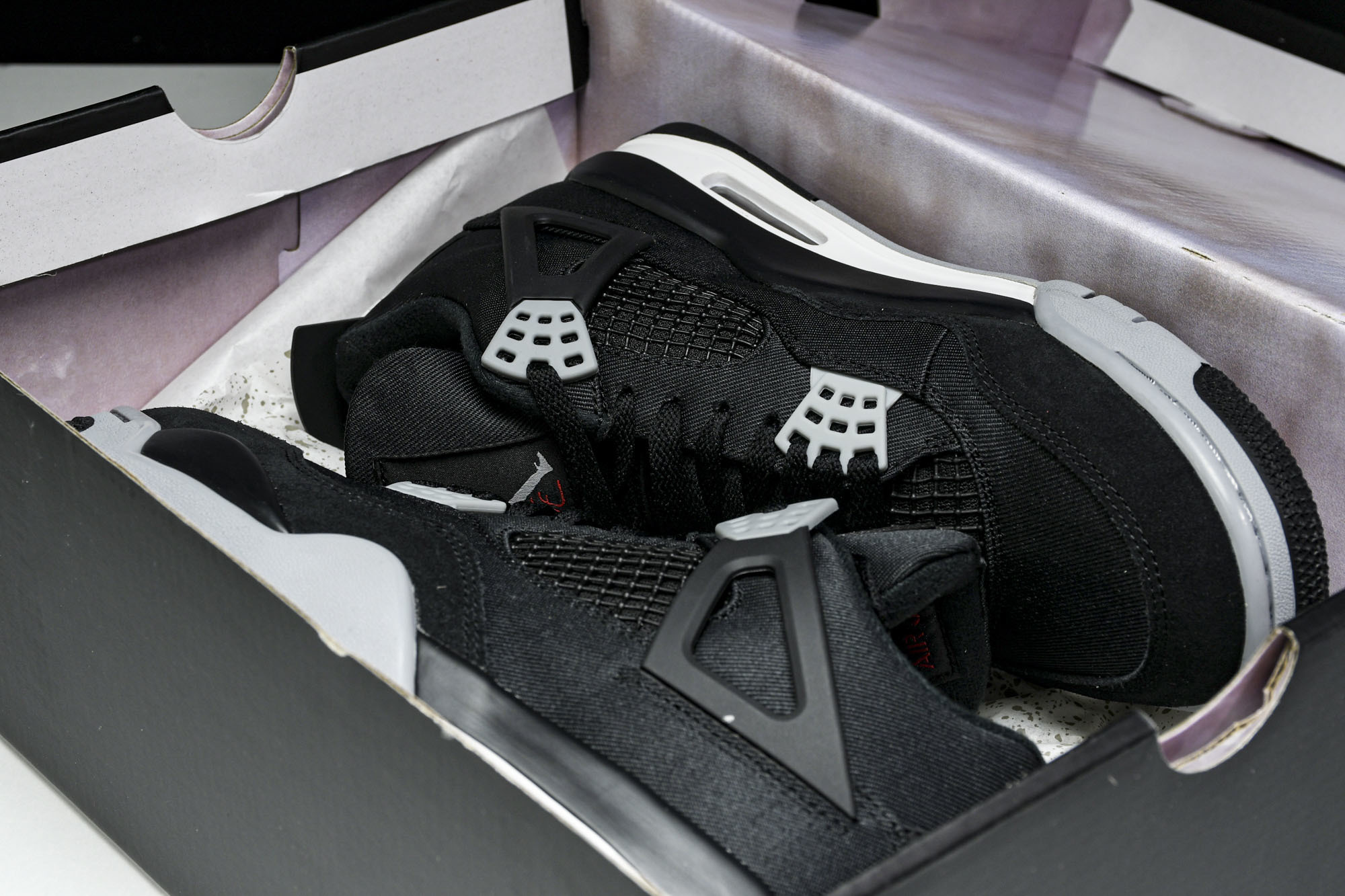 纯原原版 Air Jordan 4 Retro SE‘Black Canvas’黑色帆布 小阿姆 DH7138-006 纯原原版 Air Jordan 4 Retro SE‘Black Canvas’黑色帆布 小阿姆 DH7138-006