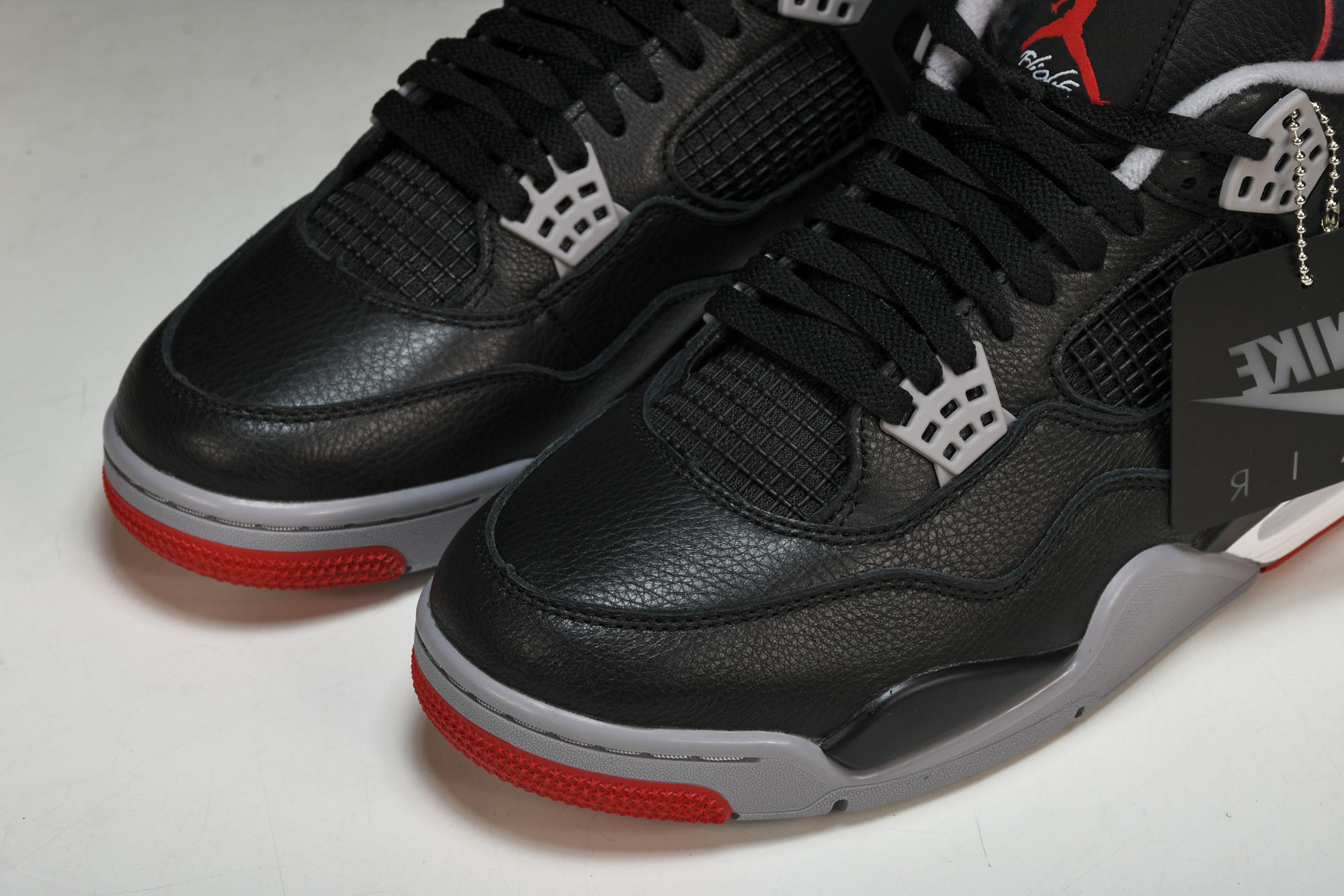 纯原原版 AIR JORDAN 4 RETRO “Bred Reimagined”黑红 FV5029-006 #YZ00 纯原原版 AIR JORDAN 4 RETRO “Bred Reimagined”黑红 FV5029-006 #YZ00