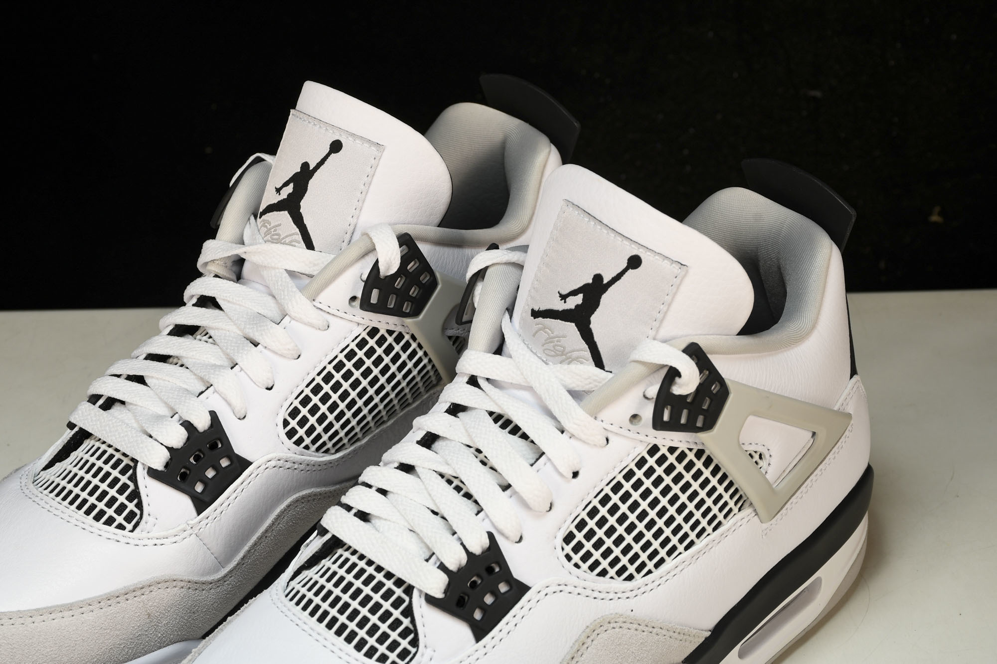 纯原原版 Air Jordan 4 Retro“Military Black”灰白黑 小白水泥 DH6927-111 # 纯原原版 Air Jordan 4 Retro“Military Black”灰白黑 小白水泥 DH6927-111 #