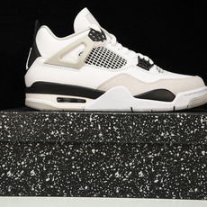 纯原原版 Air Jordan 4 Retro“Military Black”灰白黑 小白水泥 DH6927-111 # 纯原原版 Air Jordan 4 Retro“Military Black”灰白黑 小白水泥 DH6927-111 #